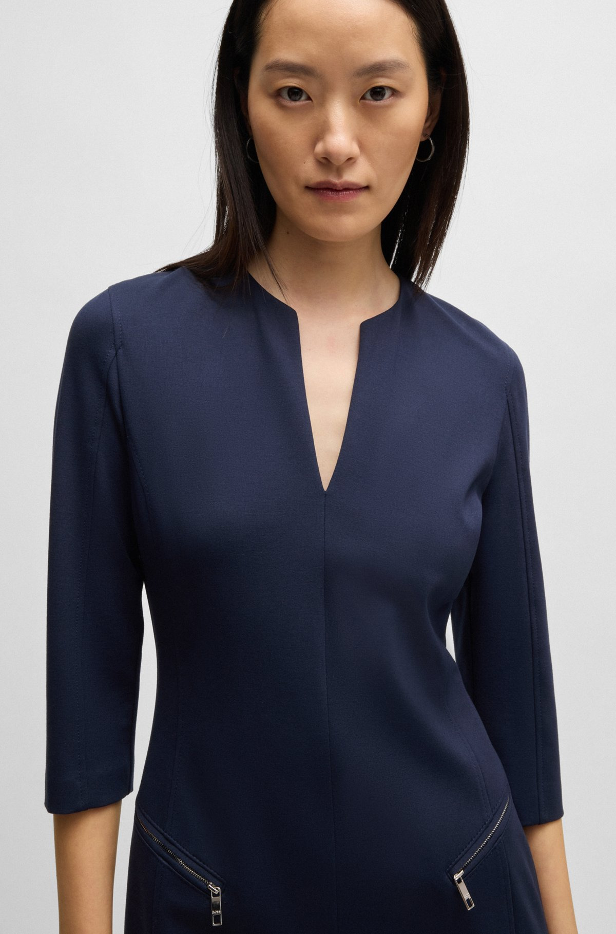 V-NECK DRESS WITH ZIPPED POCKETS AND CROPPED SLEEVES - 5