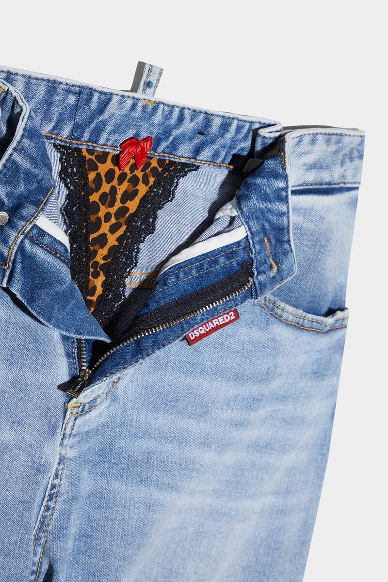 LIGHT WASH HIGH WAIST BELL BOTTOM JEANS - 3
