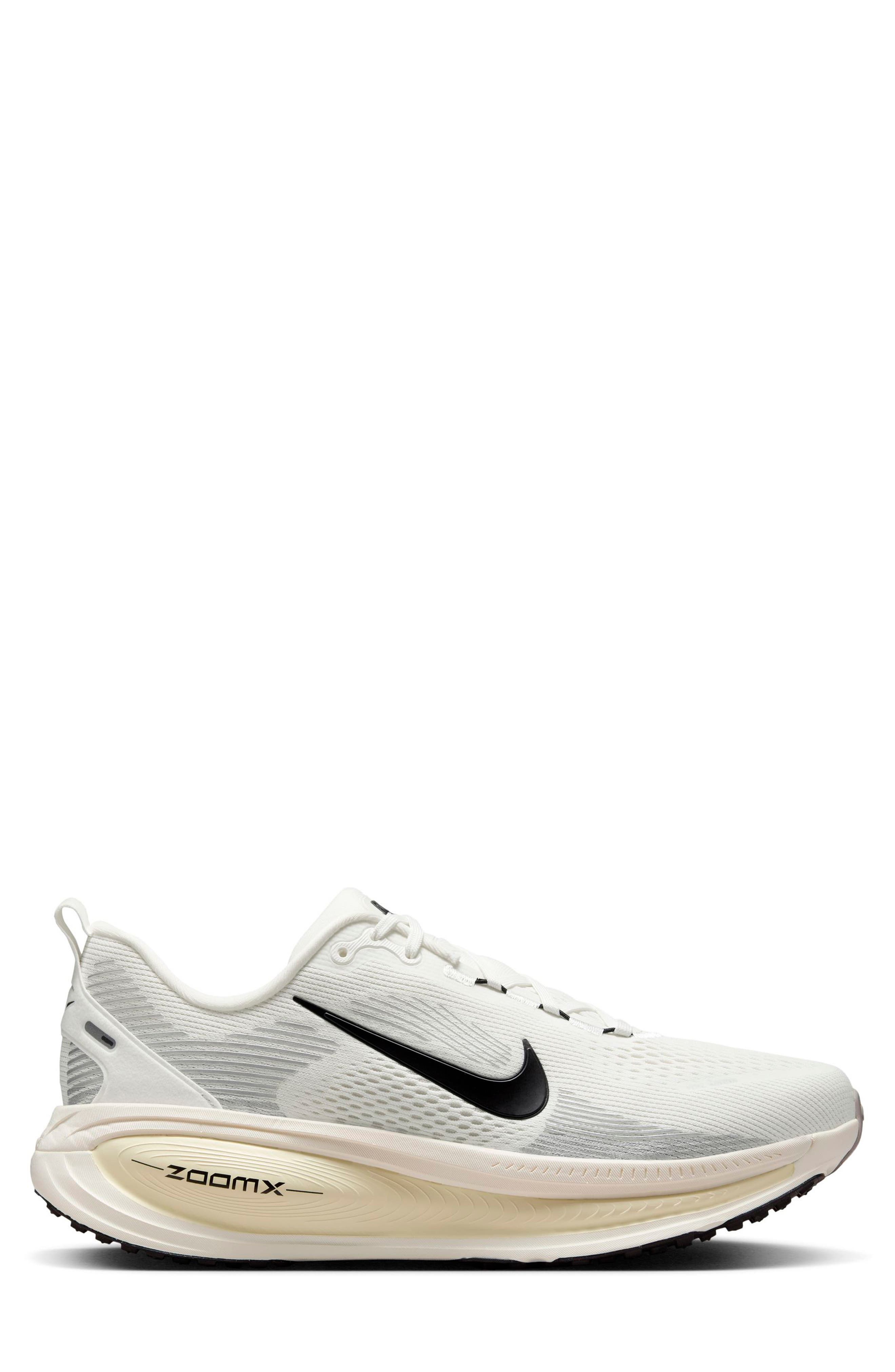 Nike Vomero 18 Running Shoe in 101 Smtwht/black at Nordstrom - 3