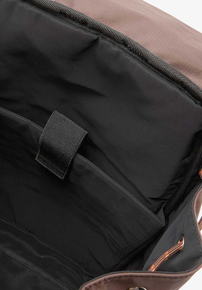 TREK BACKPACK 5