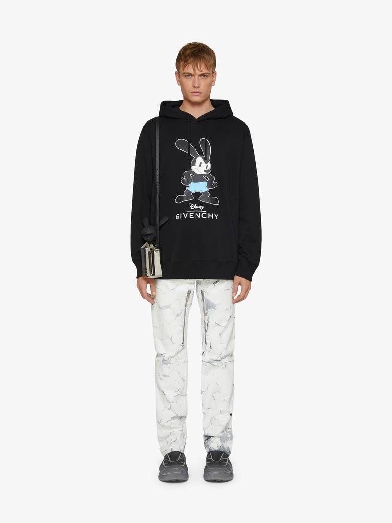 Givenchy OSWALD CLASSIC FIT HOODIE outlook