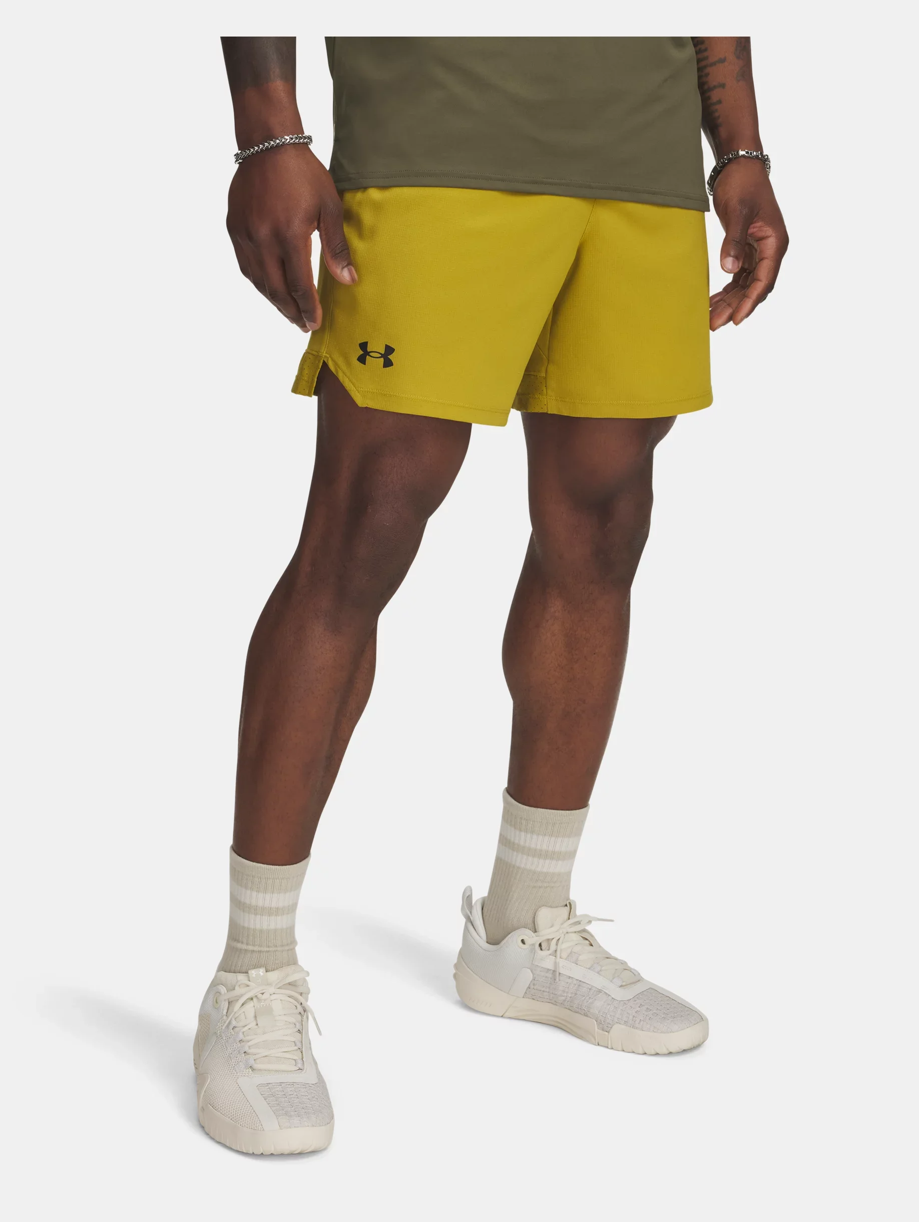 UA Vanish Woven - 1