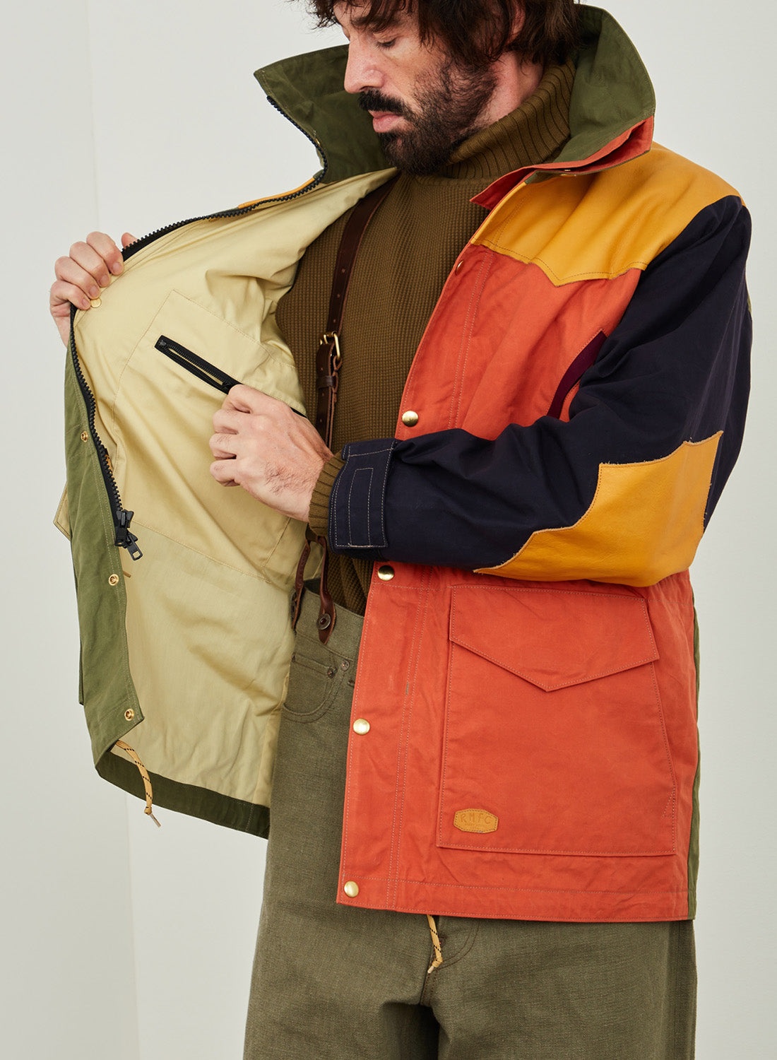 Rocky Mountain Featherbed x Nigel Cabourn Mountain Parka Dry Wax in Multicolour - 4