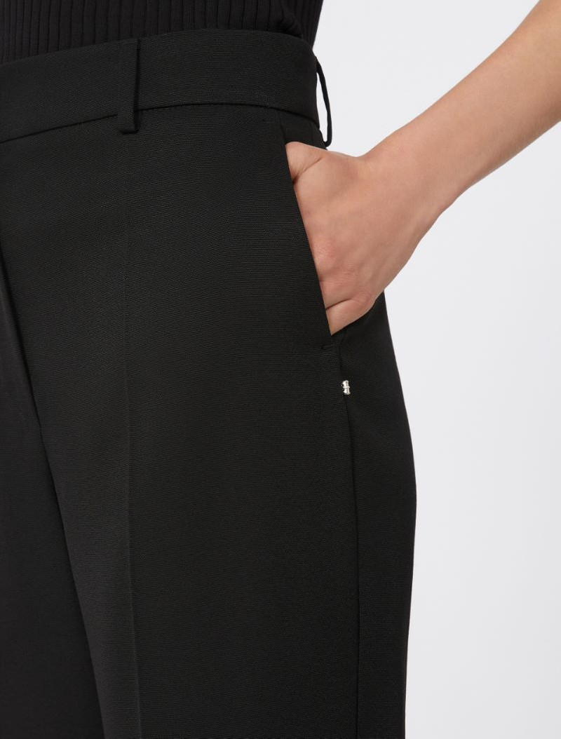 Flared trousers in a viscose blend - black 5