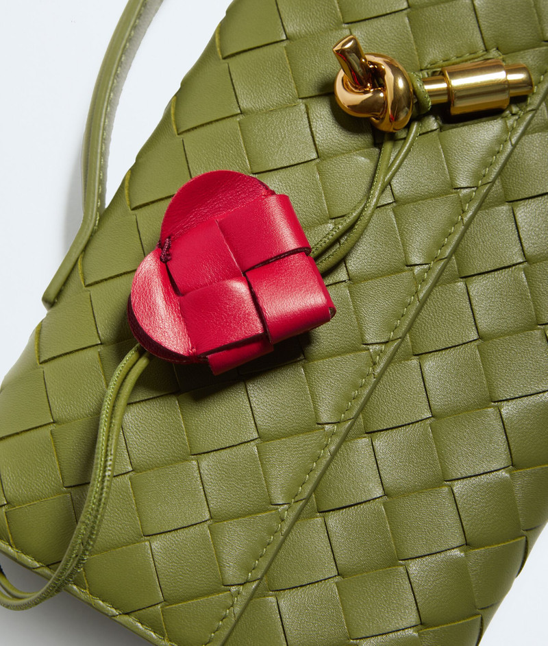 Andiamo Clutch 6