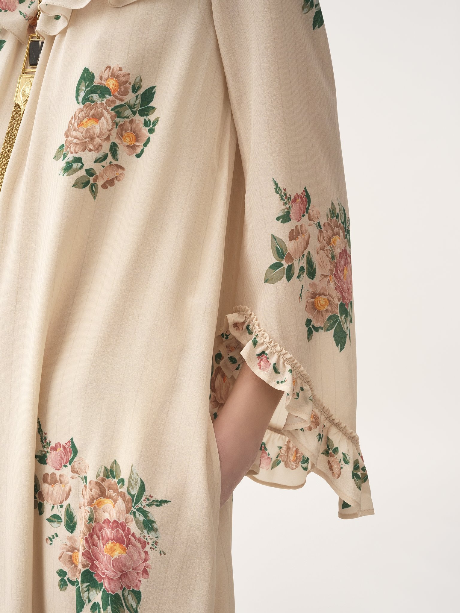 SQUARE-NECK RUFFLED LONG DRESS IN CRÊPE DE CHINE - 6