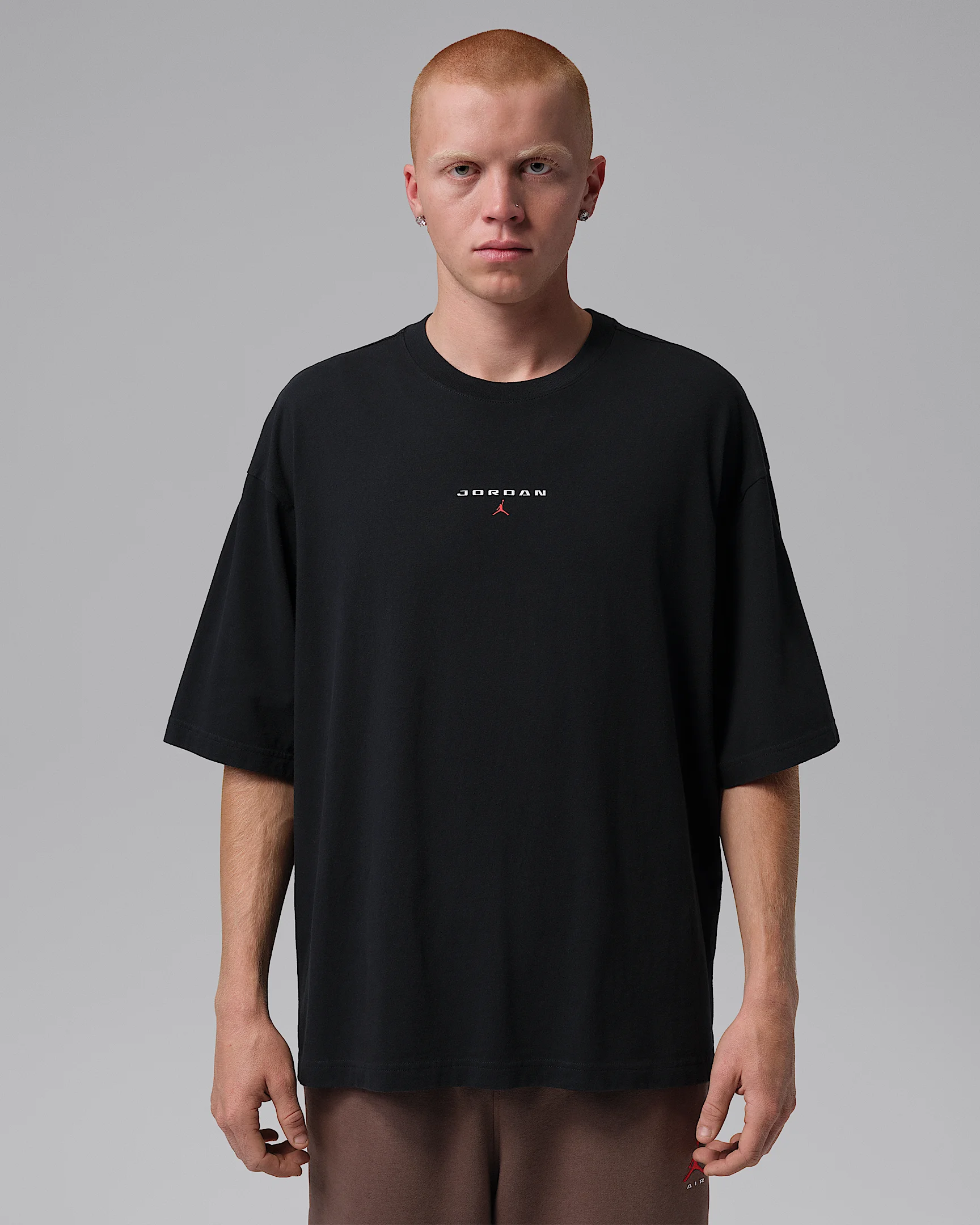 Jordan Flight Essentials Men's Oversized Patch T-Shirt - 1
