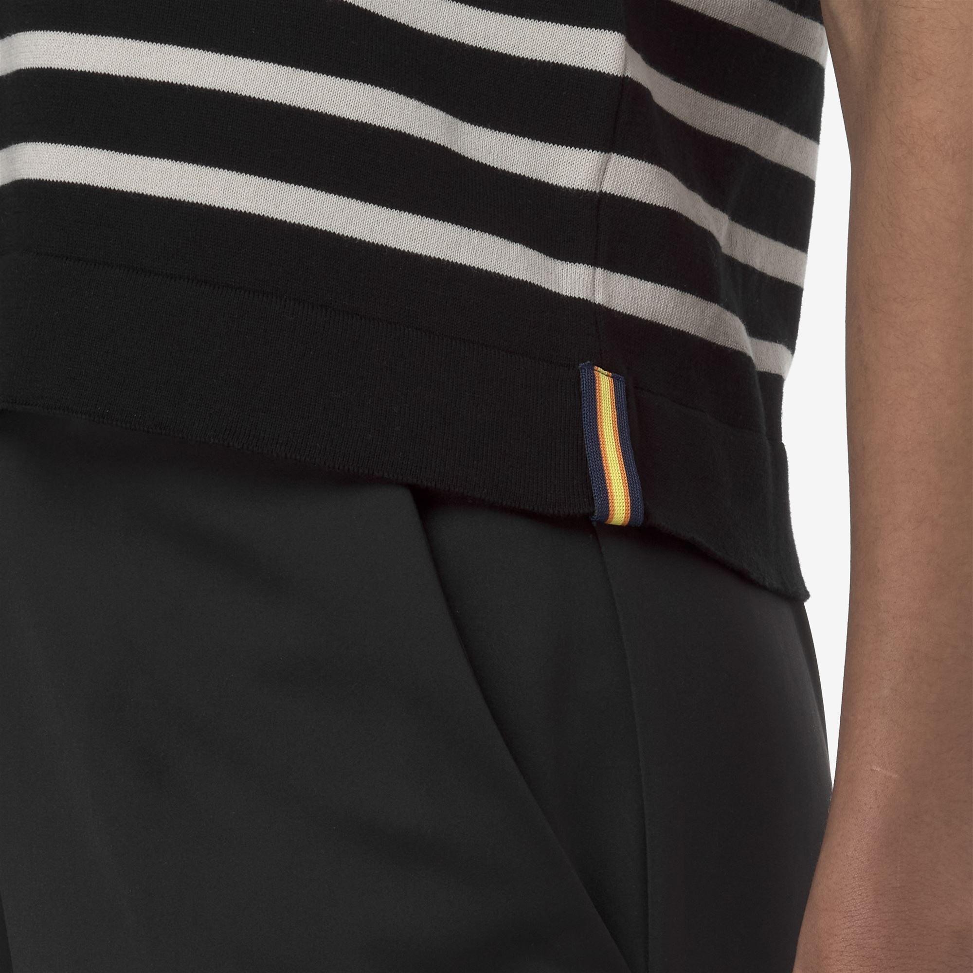 JENER STRIPES - 2