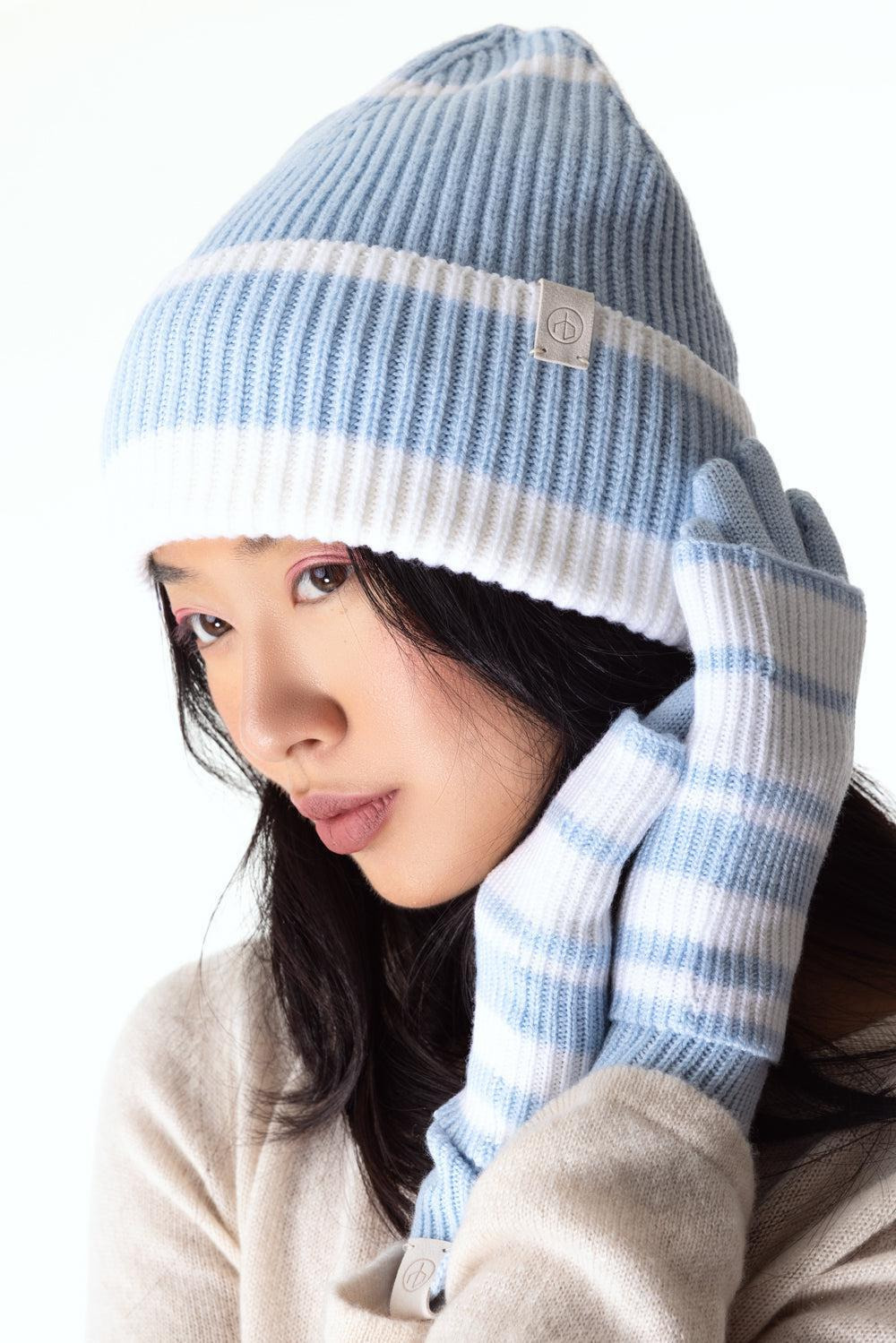 Blake Beanie - Light Blue - 3