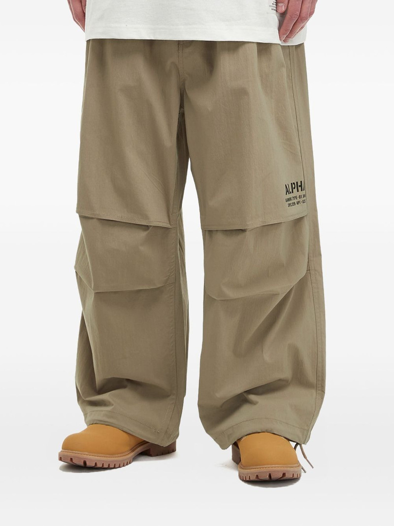 wide-leg trousers 3