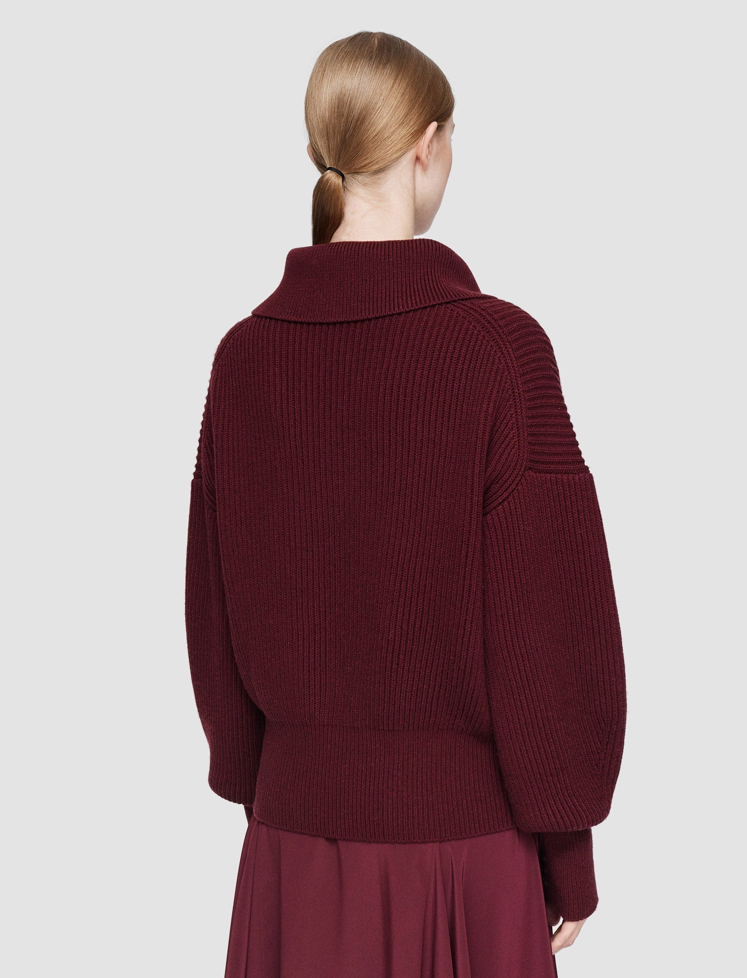 Light Cardigan Stitch Open Neck Jumper - 4
