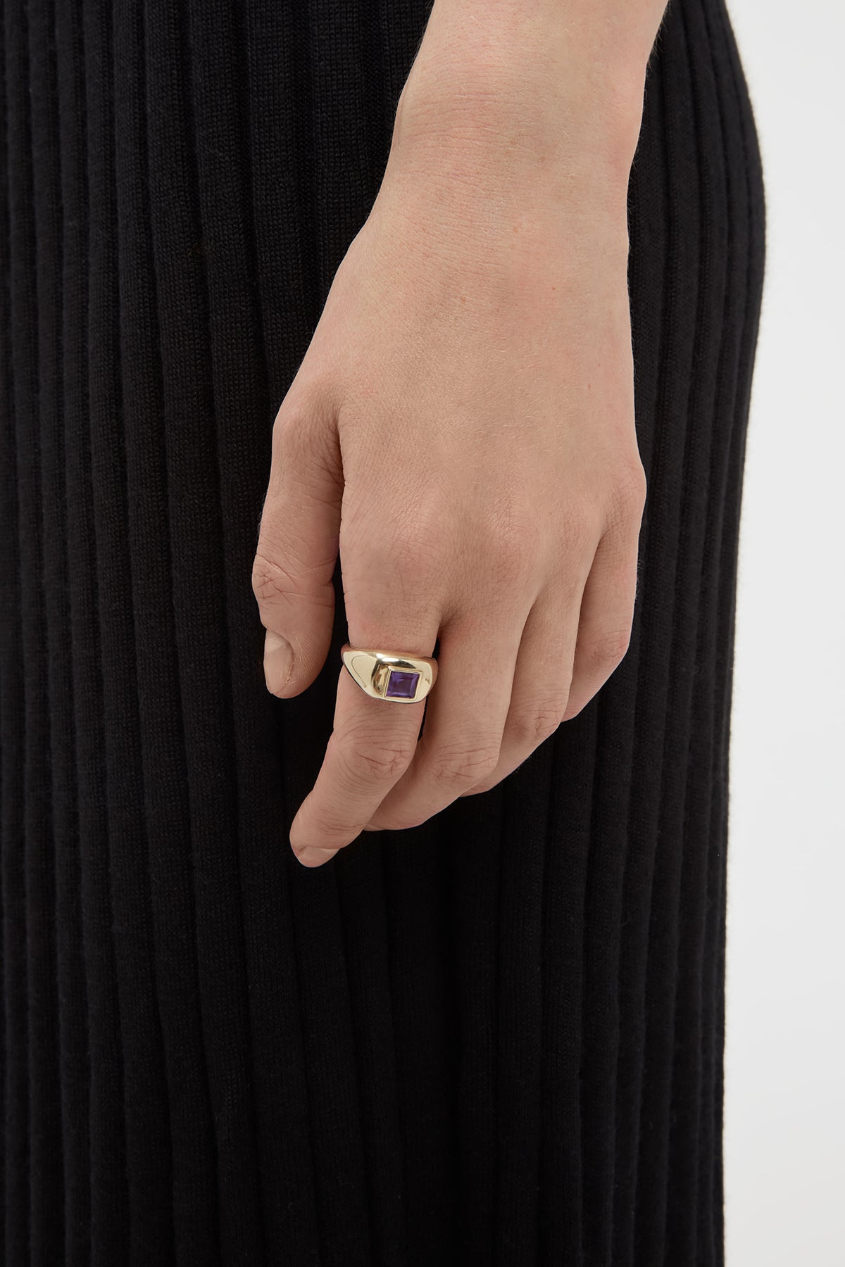 Medium Ring in 18K Yellow Gold & Amethyst Stone - 2