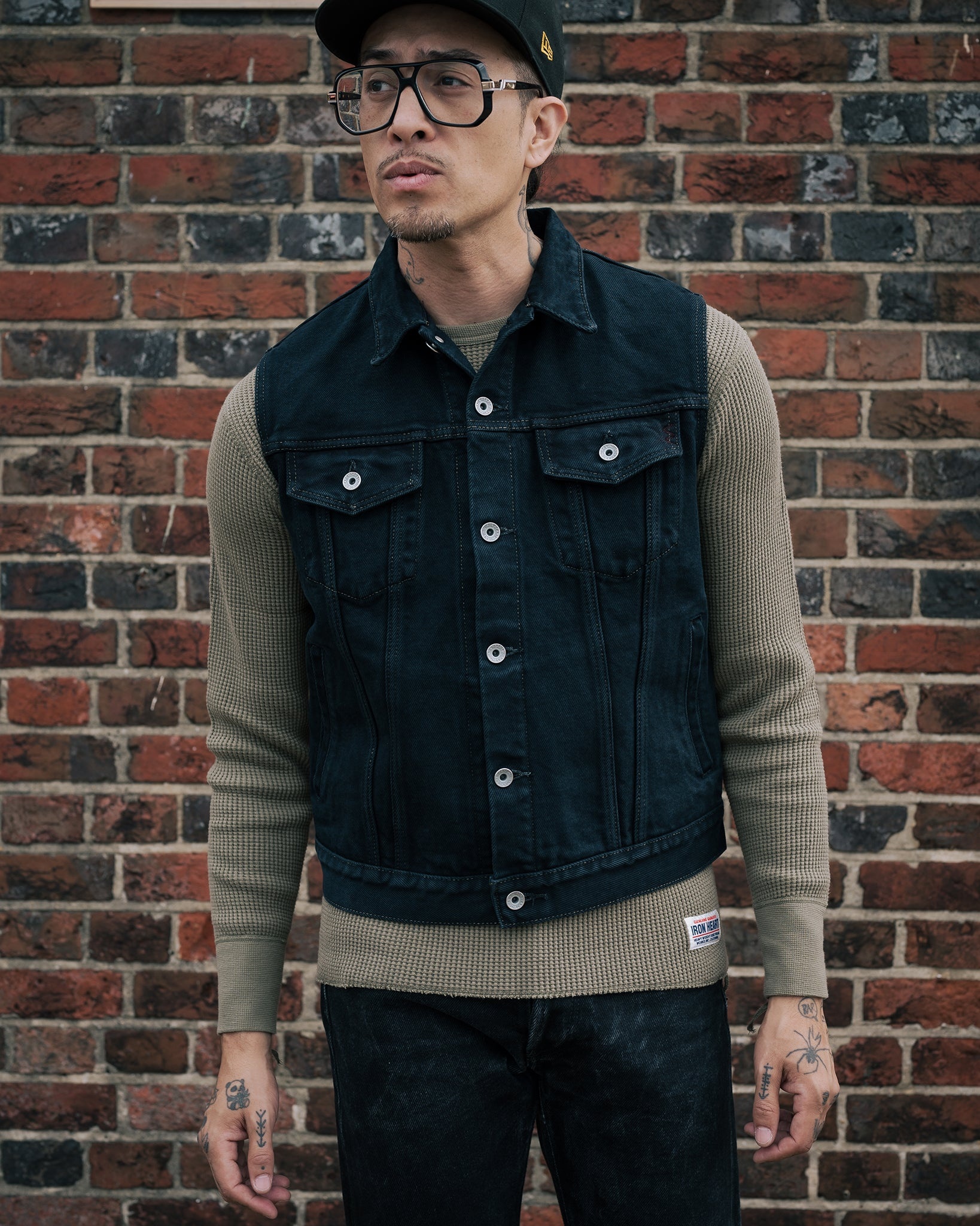 IH-526SVod 21oz Selvedge Denim Modified Type III Vest - Indigo Overdyed Black - 4