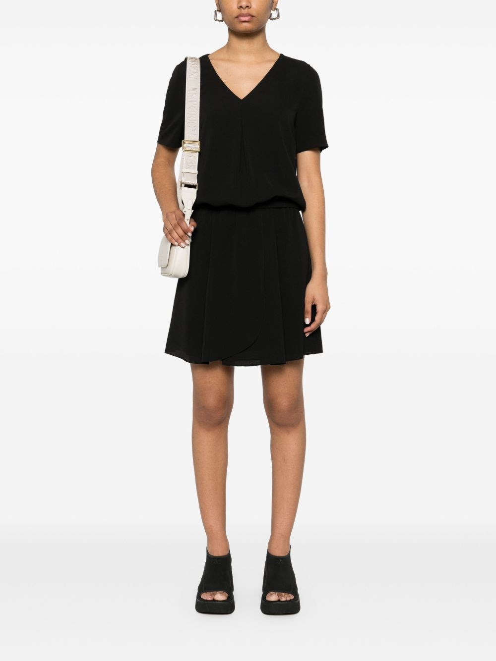 Crepe short dress - 4
