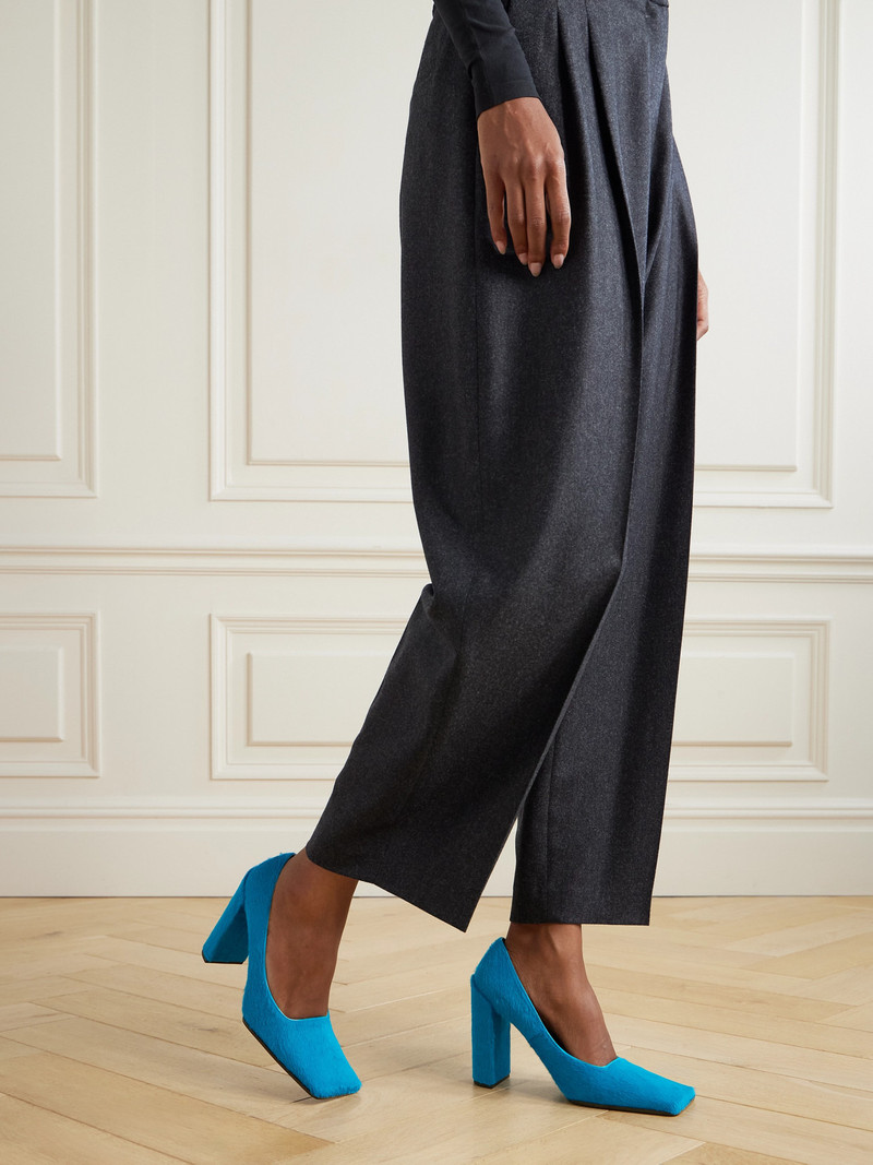 Alaïa 90 Calf Hair Pumps outlook