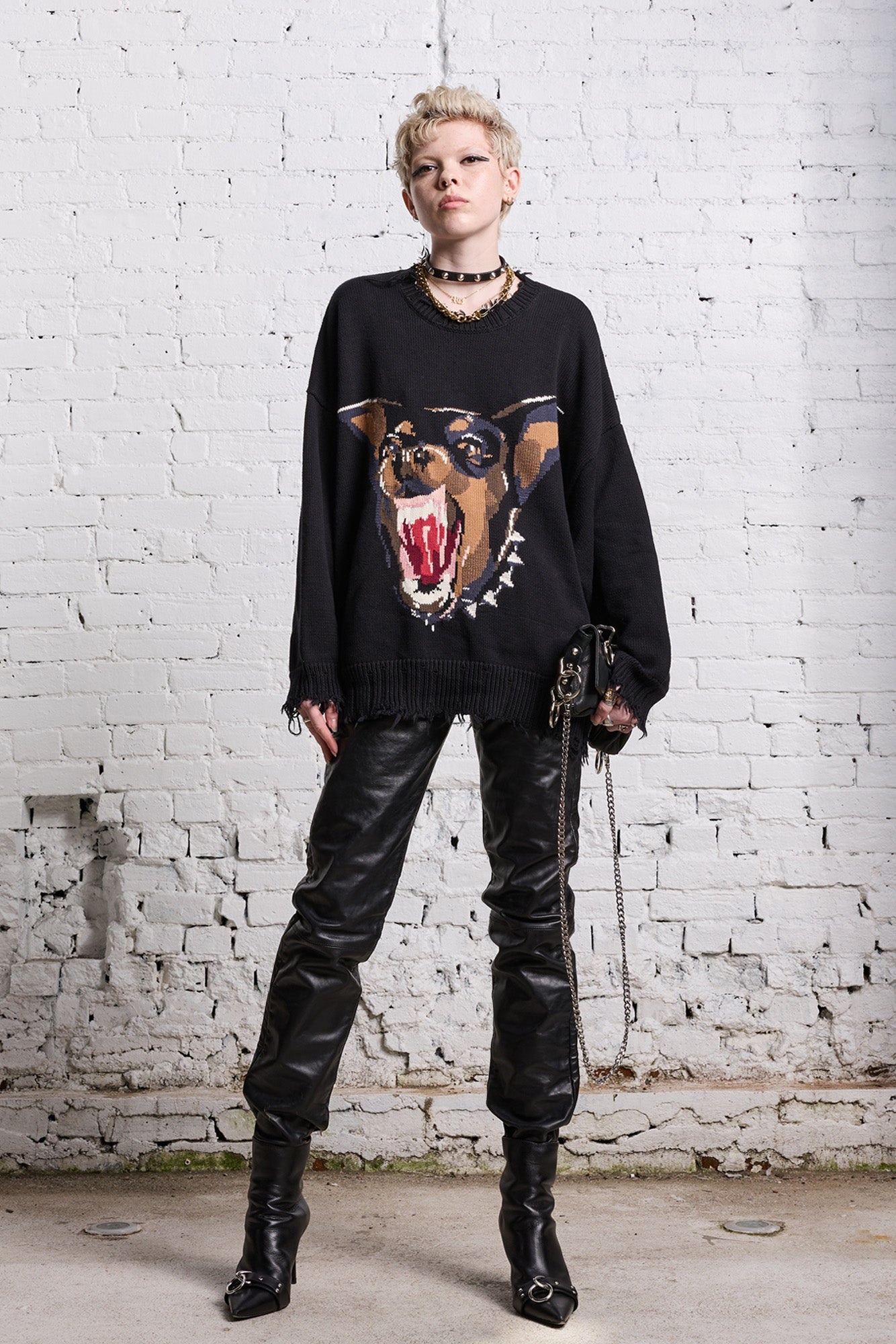 ANGRY CHIHUAHUA OVERSIZED SWEATER - BLACK - 3