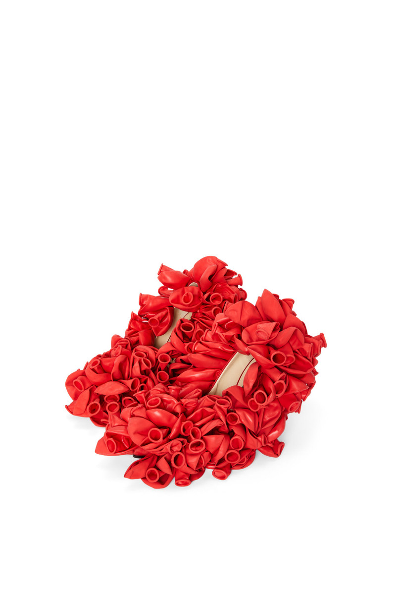 Loewe Comic balloon pump in satin outlook