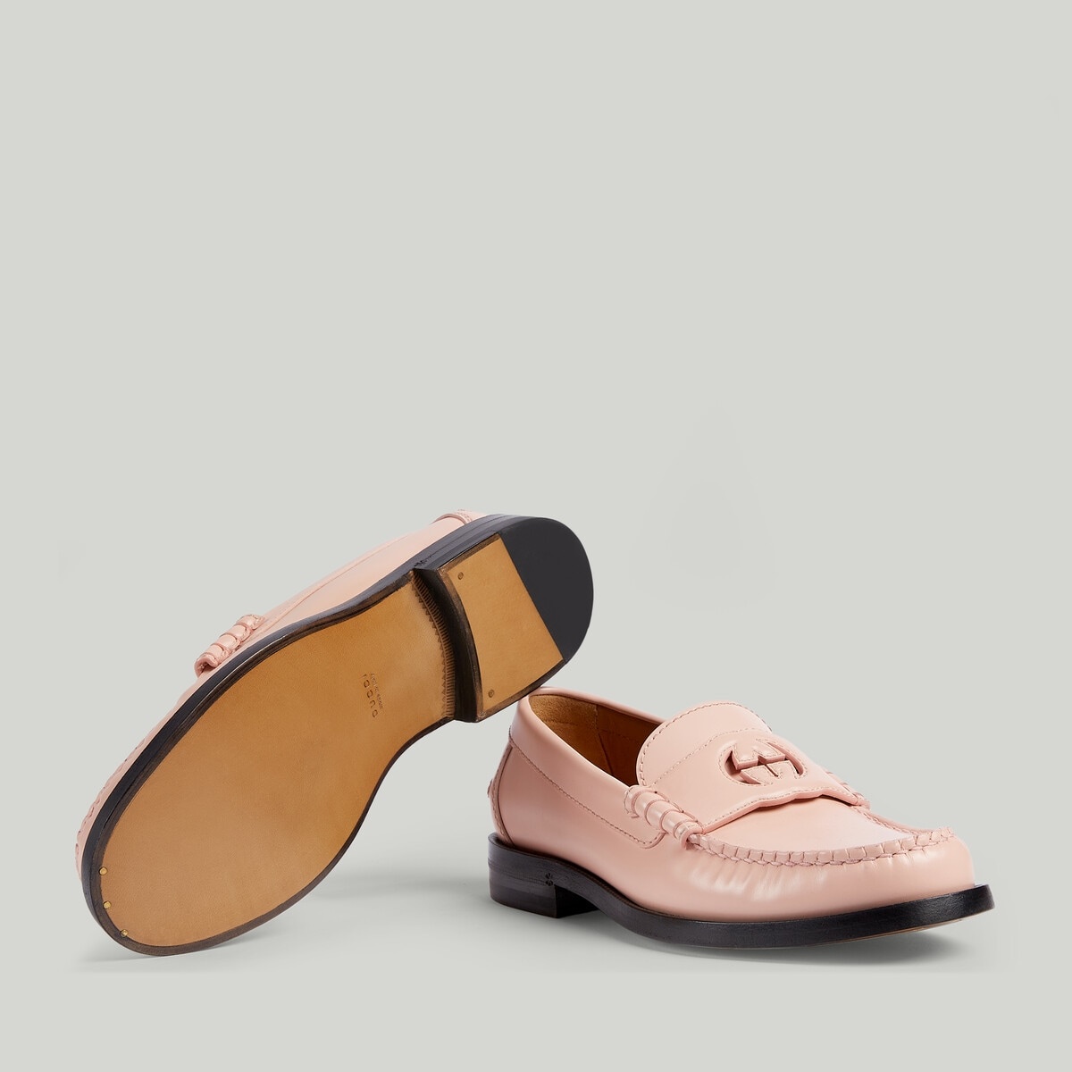 Women's Interlocking G loafer - 6