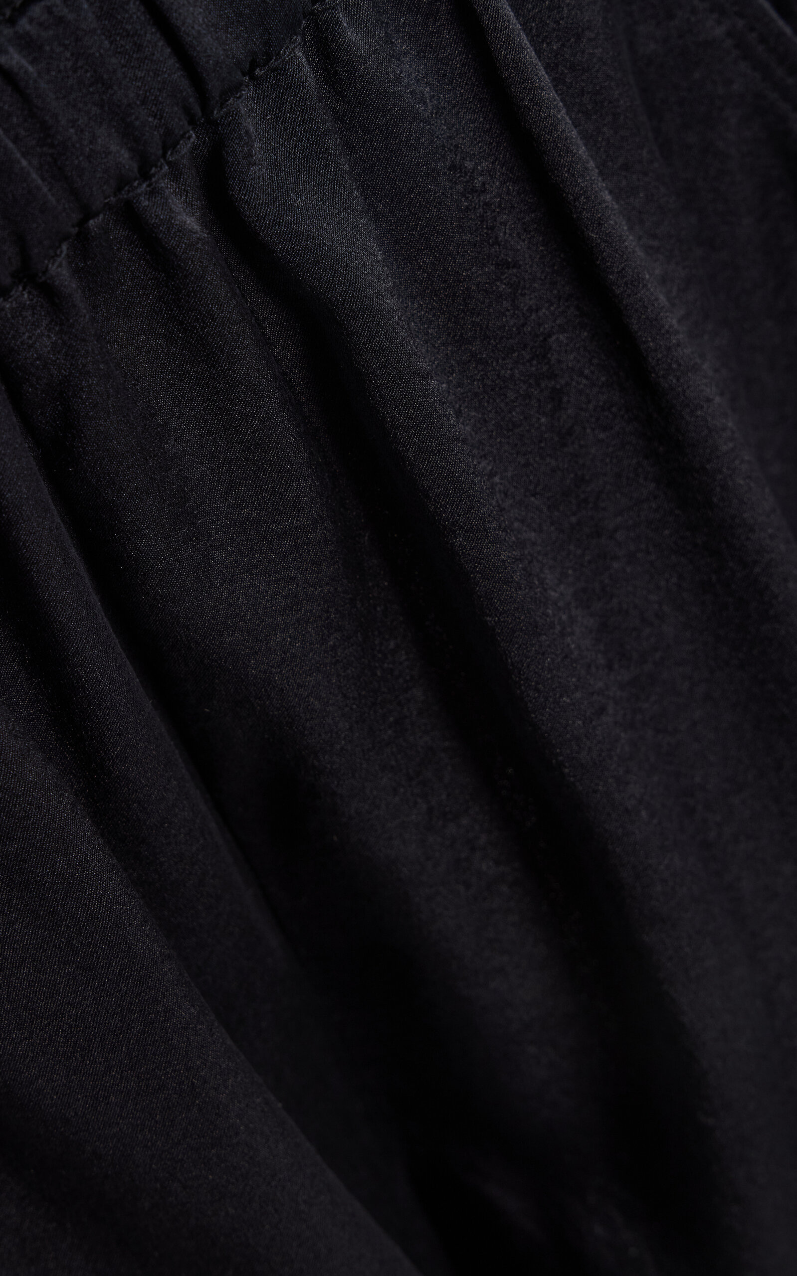 Ildana Silk Shorts black - 5