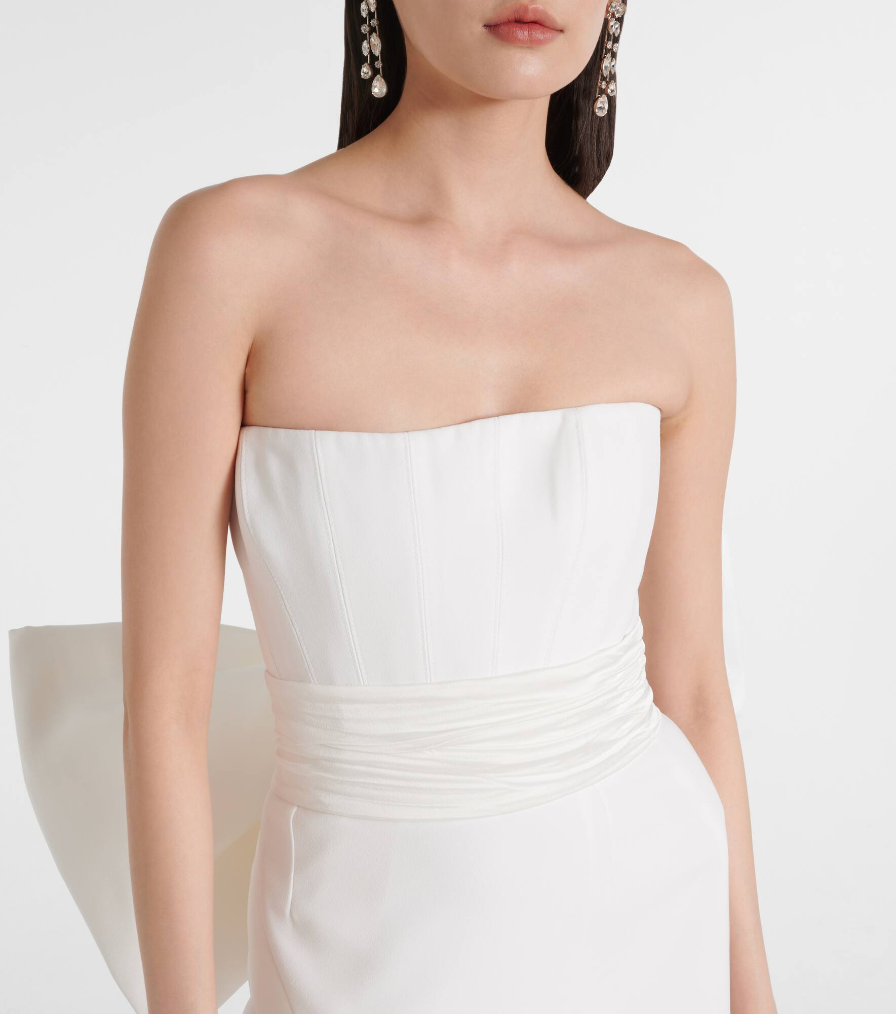 Bridal Nefertiti bow-detail satin gown - 4