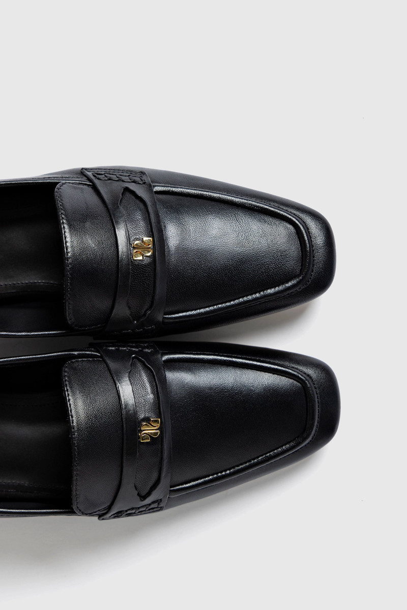 Suki Flat Loafer In Black Leather 6
