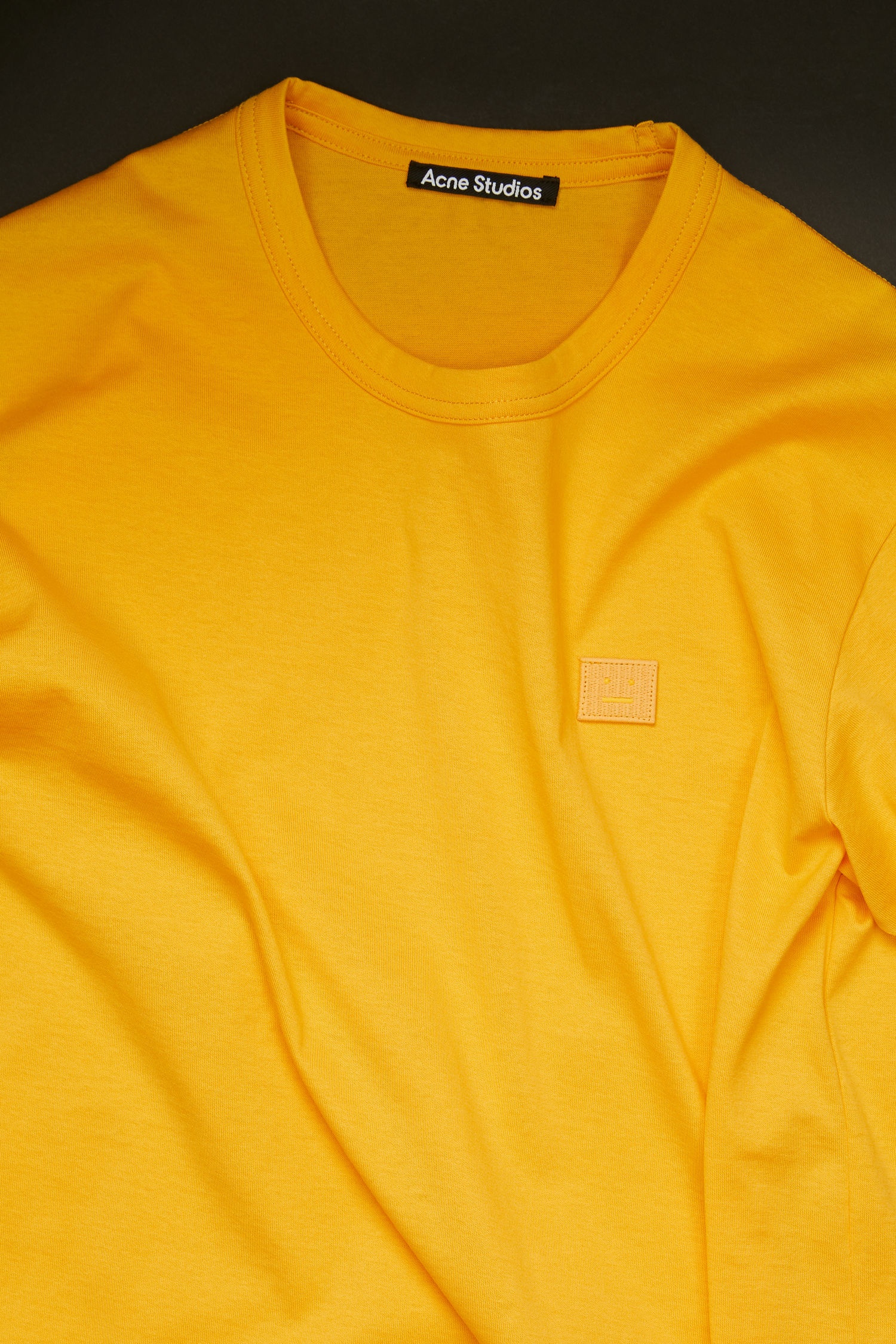 Classic fit t-shirt honey yellow - 4