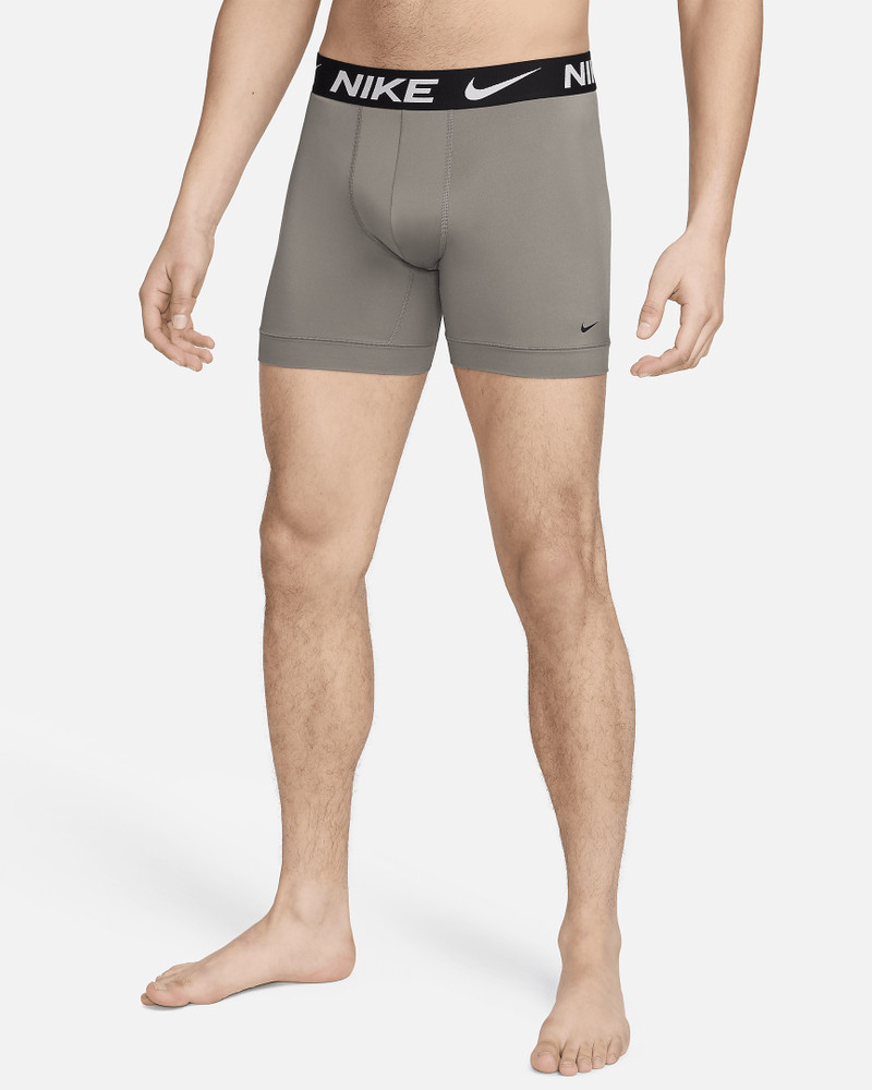 Nike Nike Dri-FIT Essential Micro Men's Boxer Briefs (3-Pack) outlook