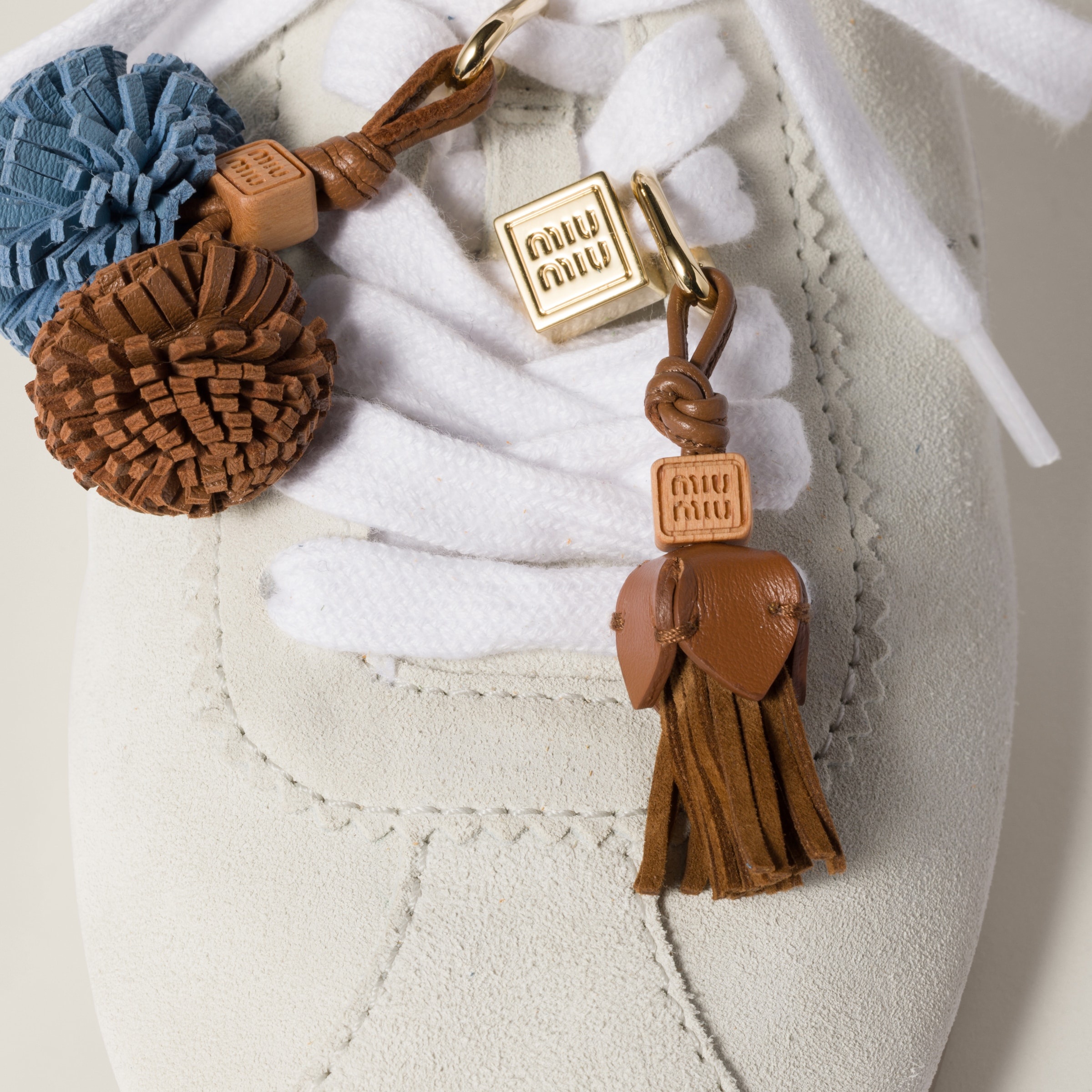 Miu Miu Leather micro trick | REVERSIBLE