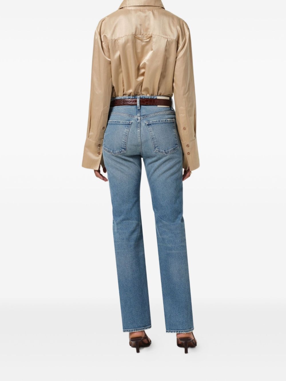 light-washed jeans - 4