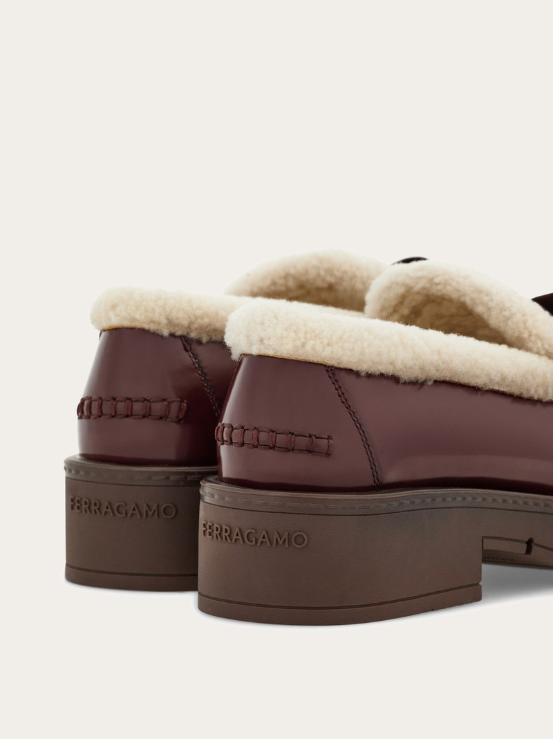 Merino wool lined Vara Bow loafer 4