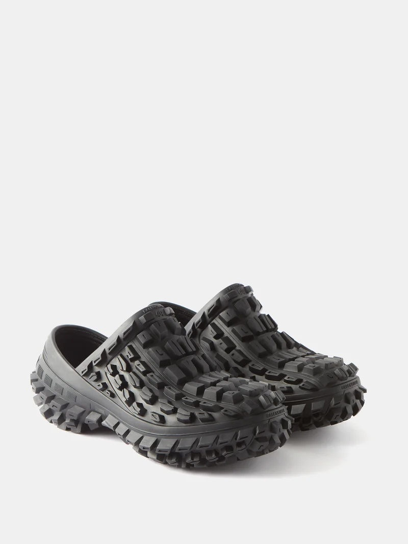 BALENCIAGA Defender exaggerated-sole rubber clogs