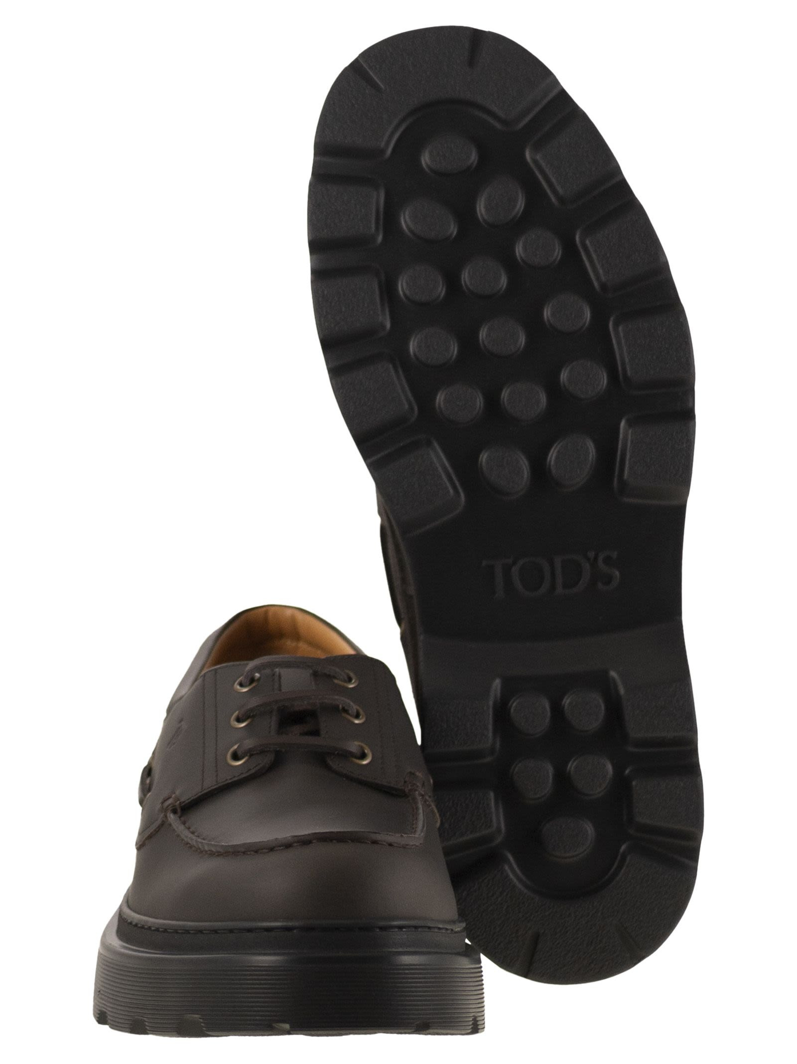 Tod's Men Leather Boat Shoe - 5