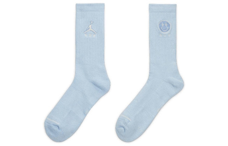 Jordan Air Jordan x J Balvin Celestine Crew Socks 'Blue' DR9817-400 outlook