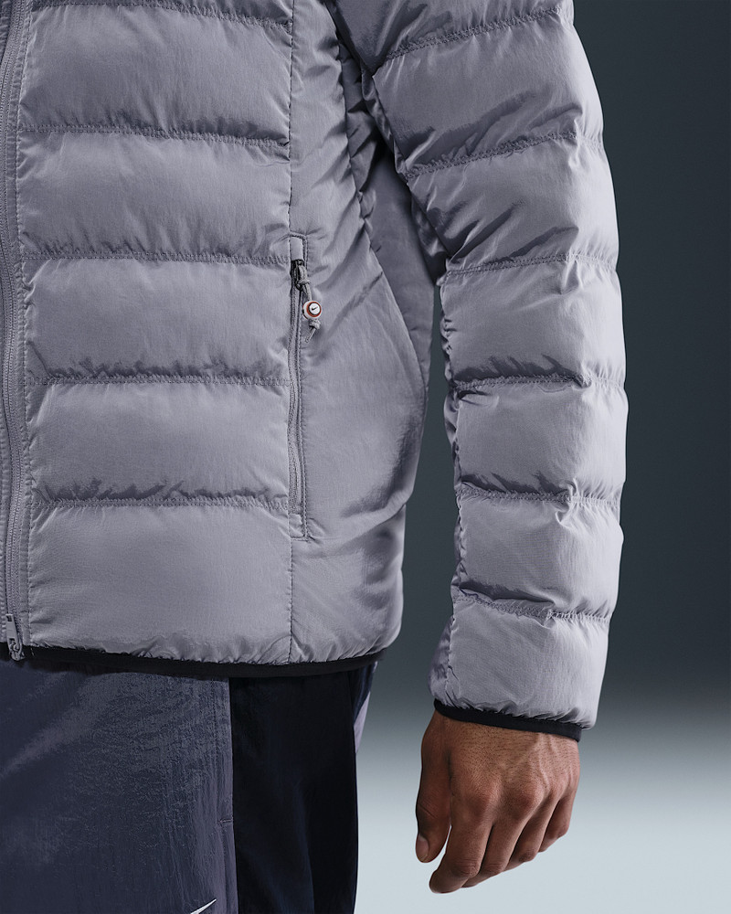 Nike Total 90 Men's Therma-FIT Soccer Puffer Jacket 6