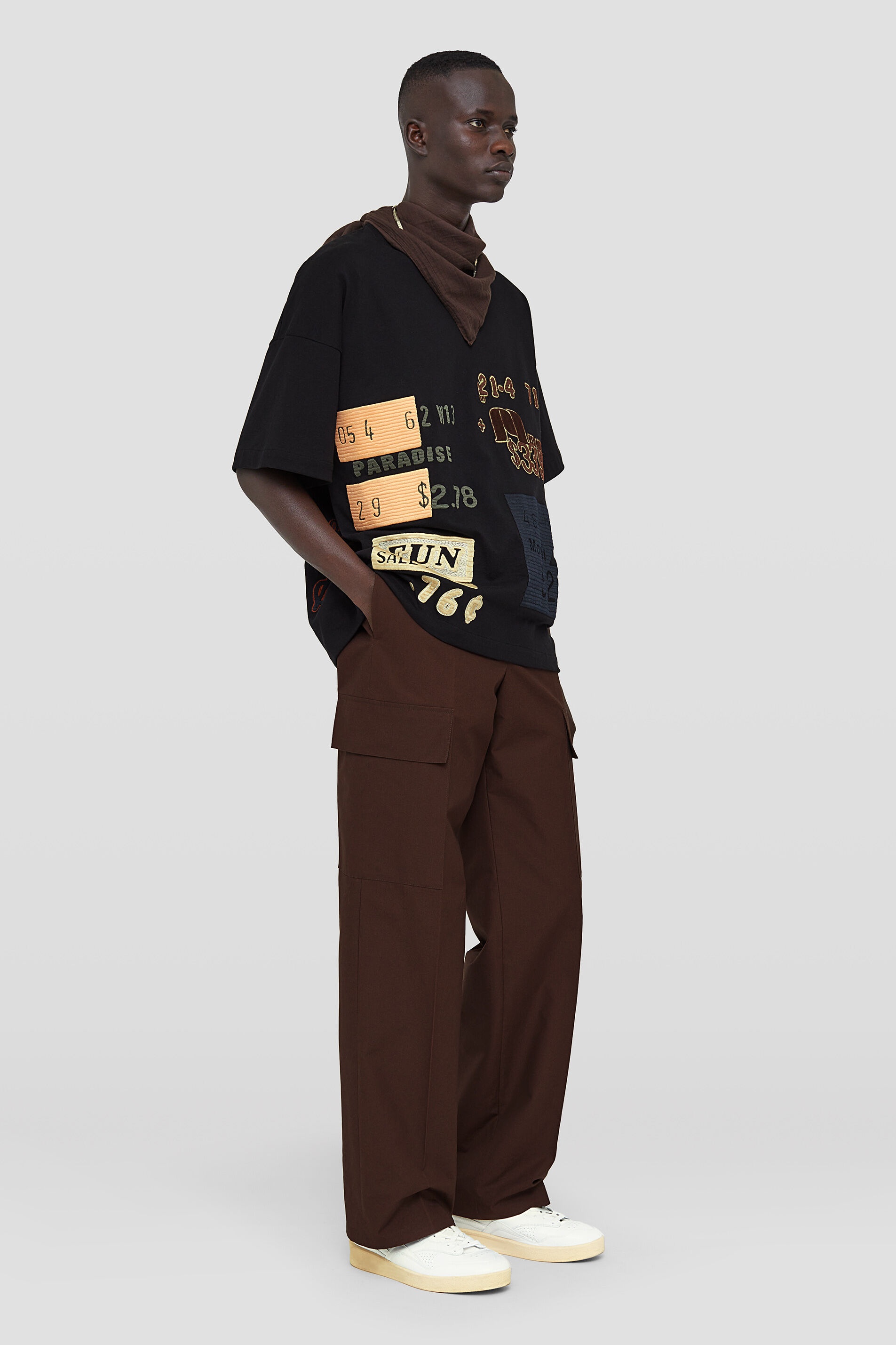 Graphic-Patch T-Shirt - 3
