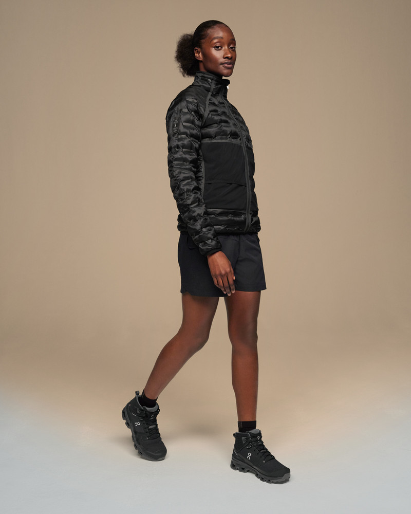 ウォーキング・ランニングウェア On Switch Jacket reversible/Black Switch Jacket: Reversible 2-in-1 packable jacket | On United States
