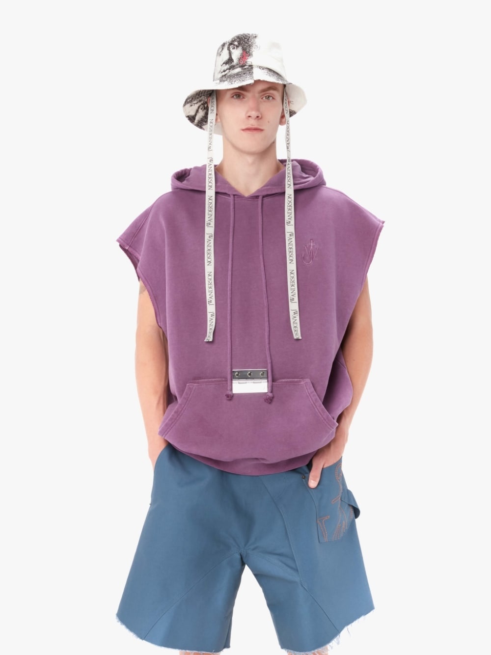 SLEEVELESS HINGE HOODIE - 2