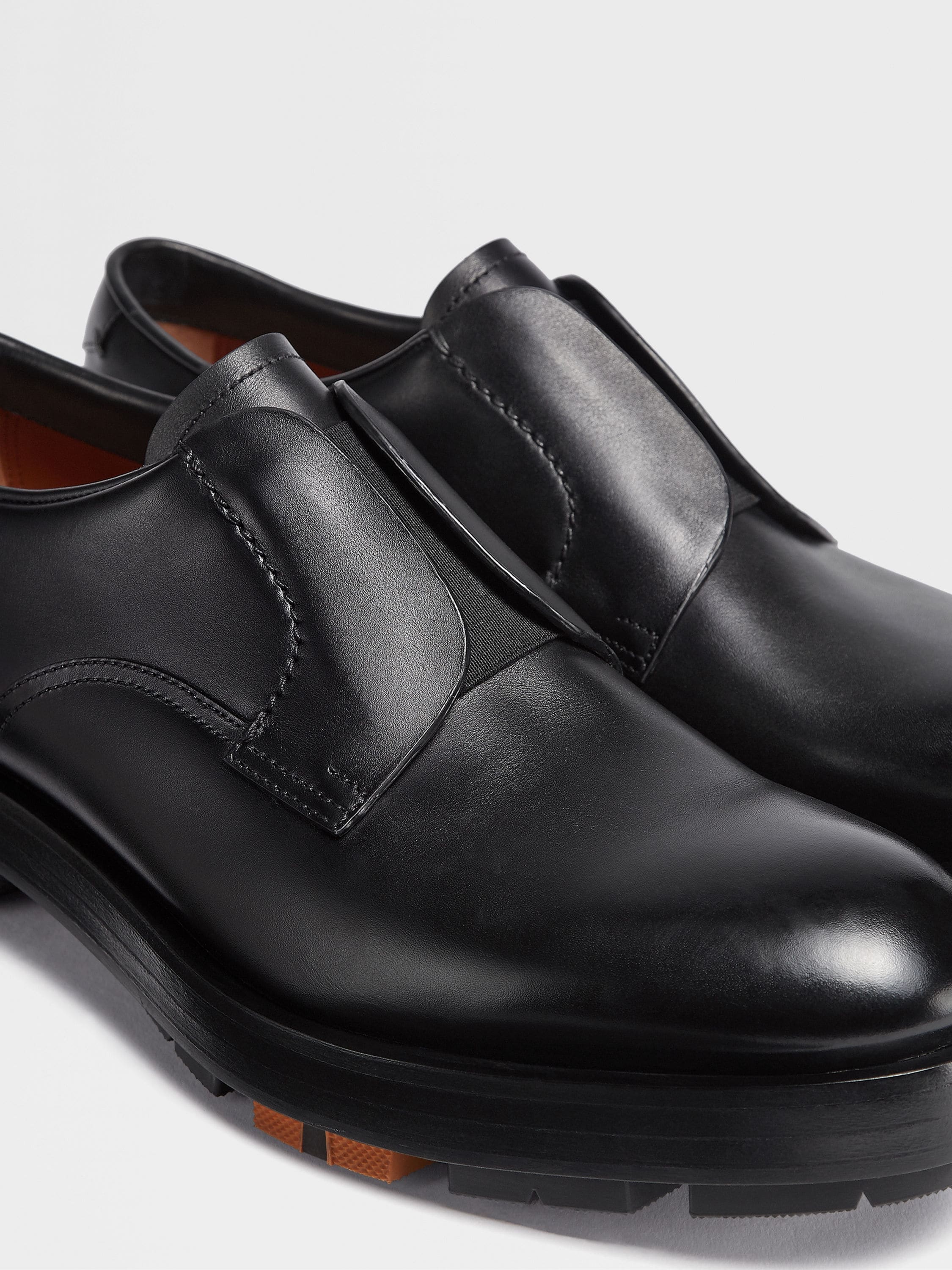 BLACK LEATHER UDINE DERBY SHOES - 4