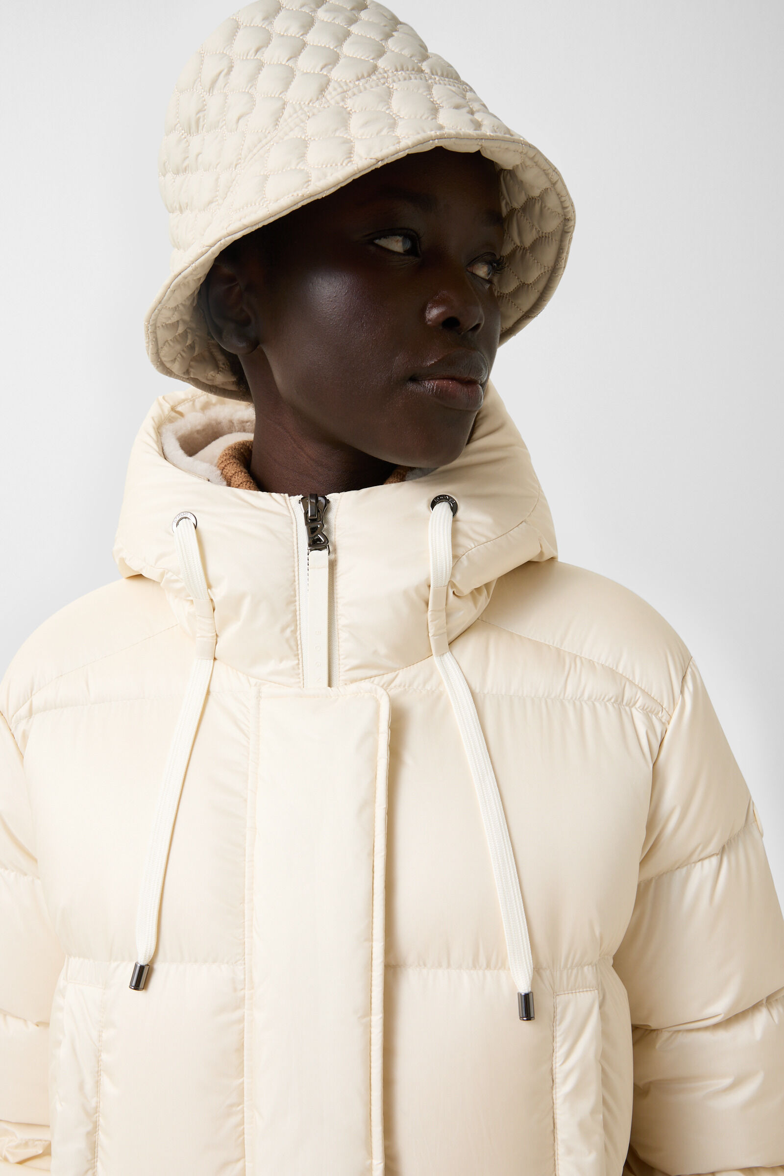 Jonna down coat in Cream - 5