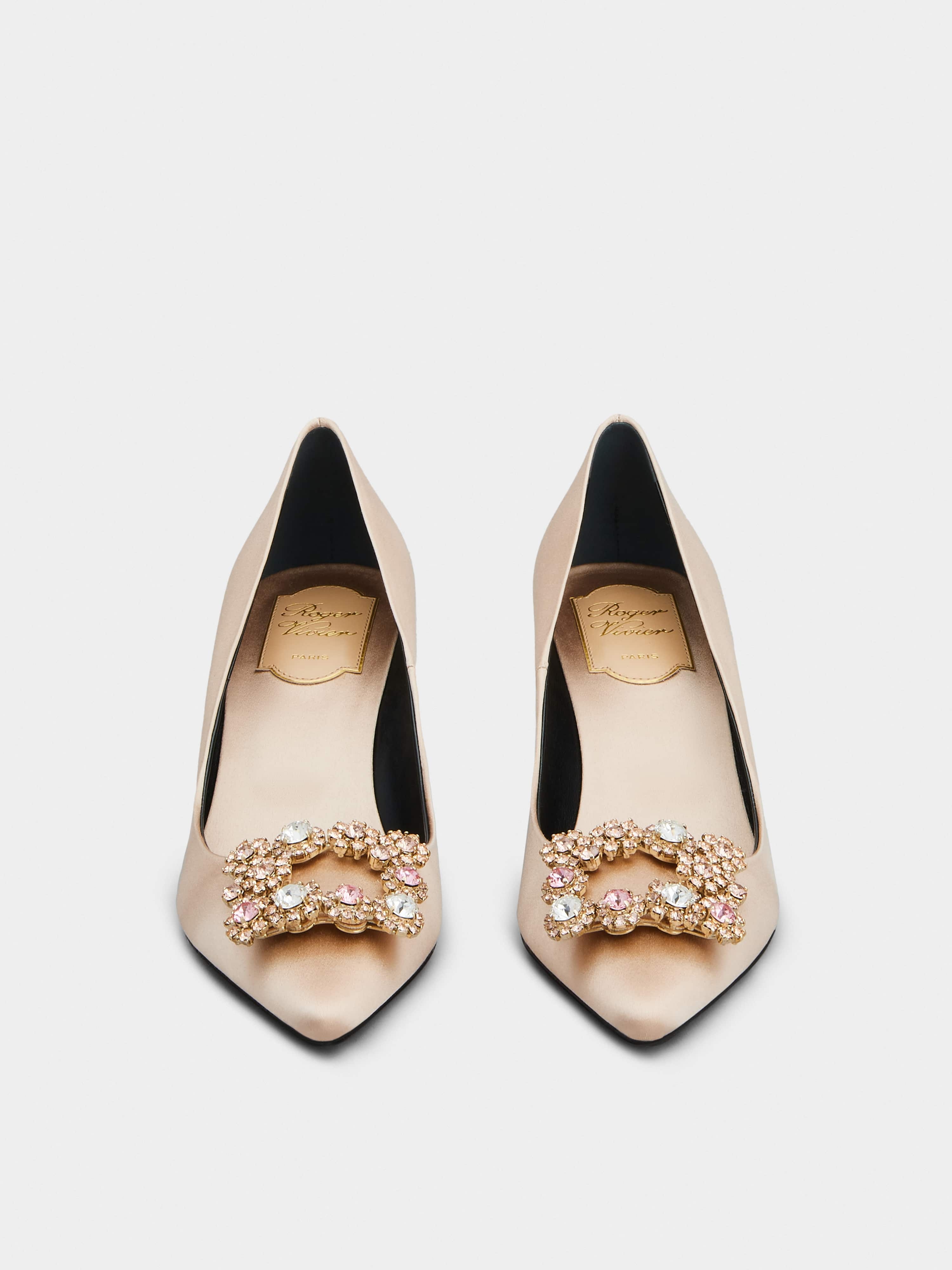 Flower Strass Buckle Pumps in Satin - 7