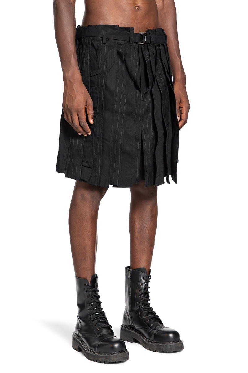 sacai Chalk-Stripe-X-Ripstop-Shorts outlook