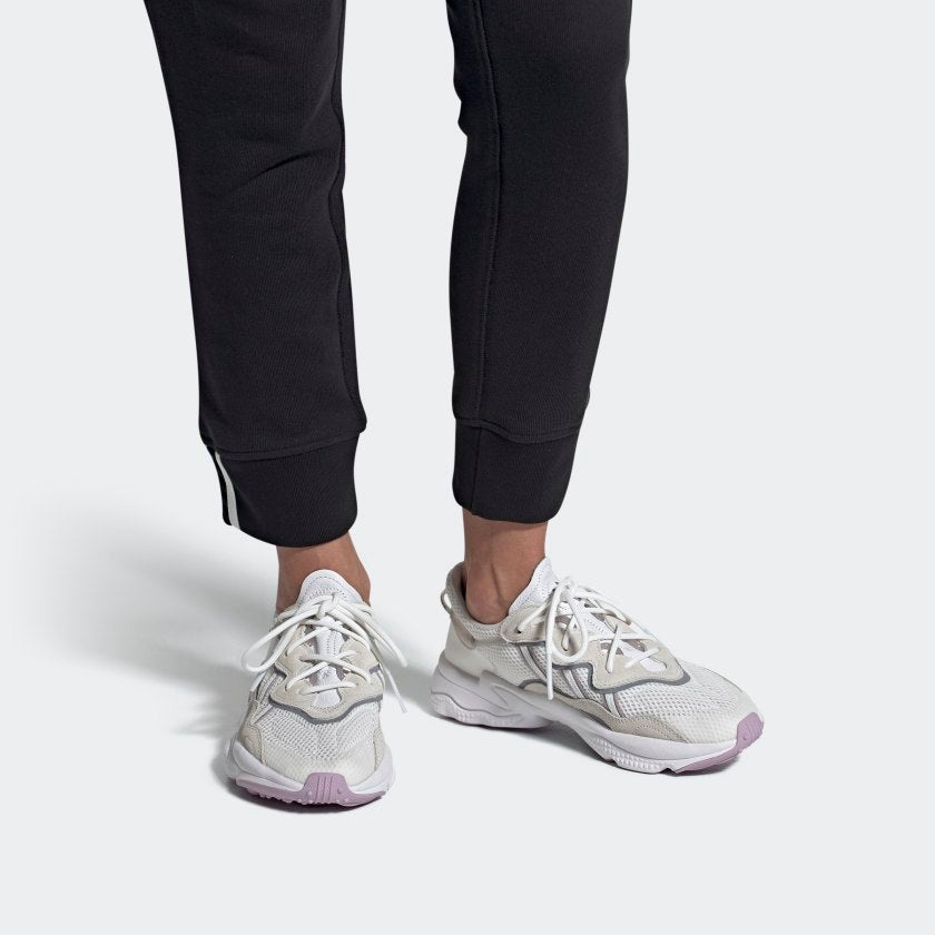(WMNS) adidas Ozweego 'Cloud White' EE7012 - 7