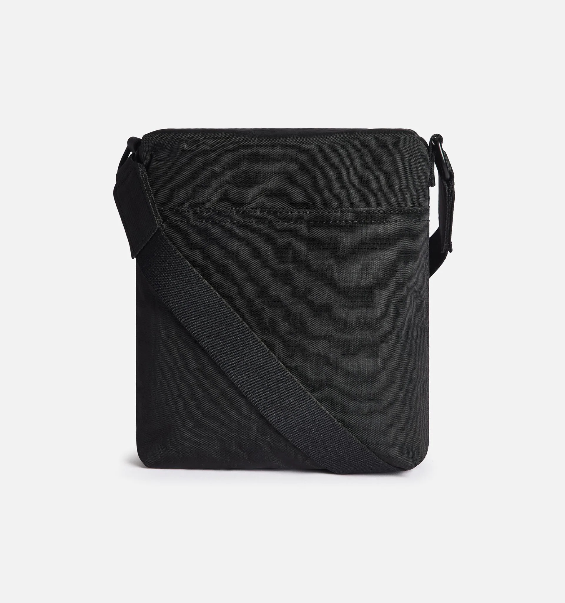 Crossbody Pocket Bag With Ami De Coeur Rivet - 3