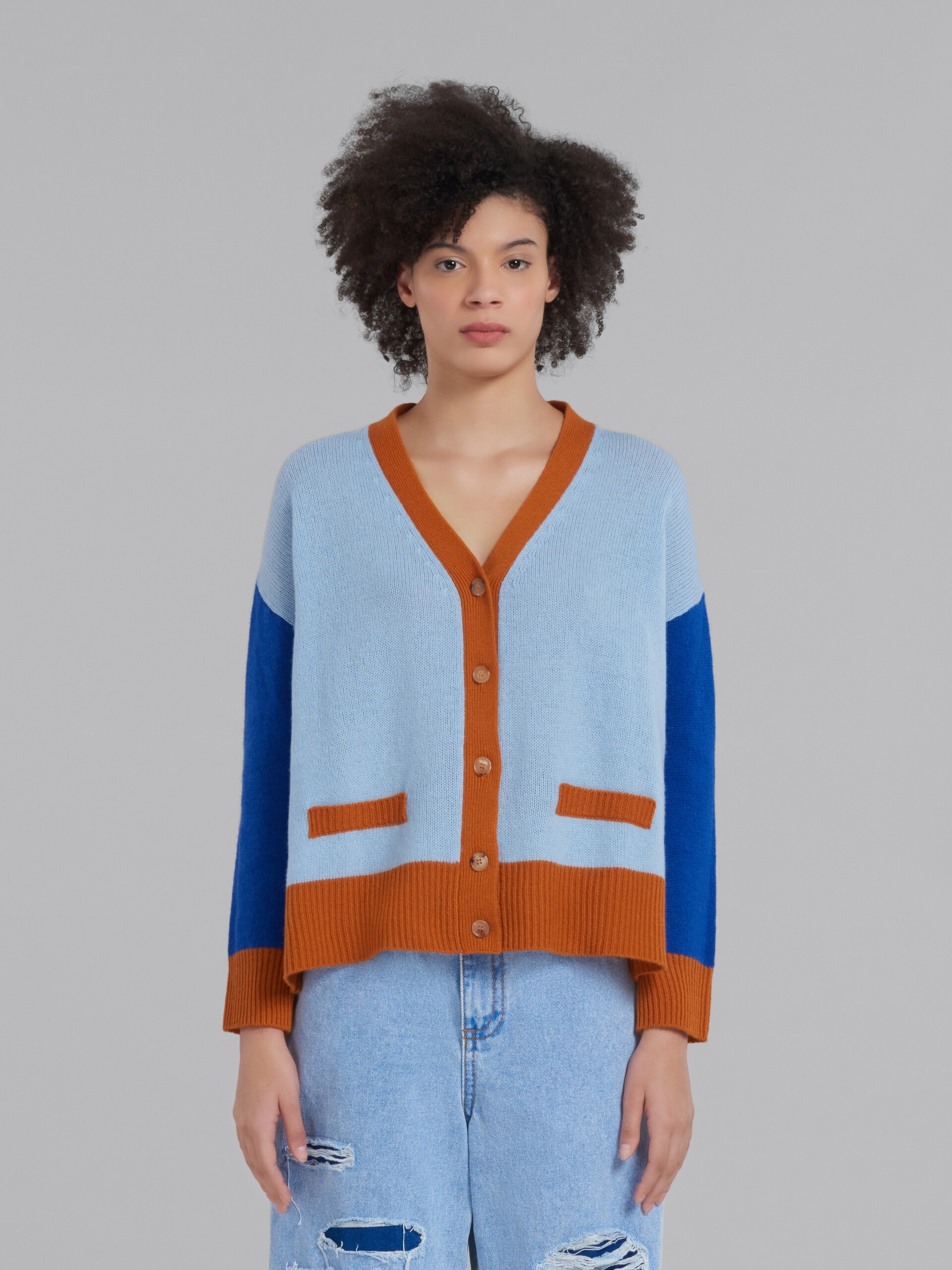 COLOR BLOCK WHITE LIGHT BLUE CASHMERE CARDIGAN - 2