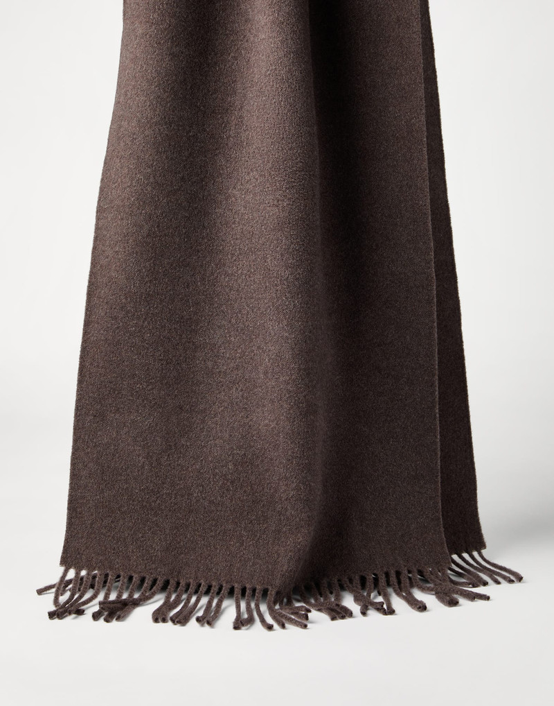Cashmere scarf 1