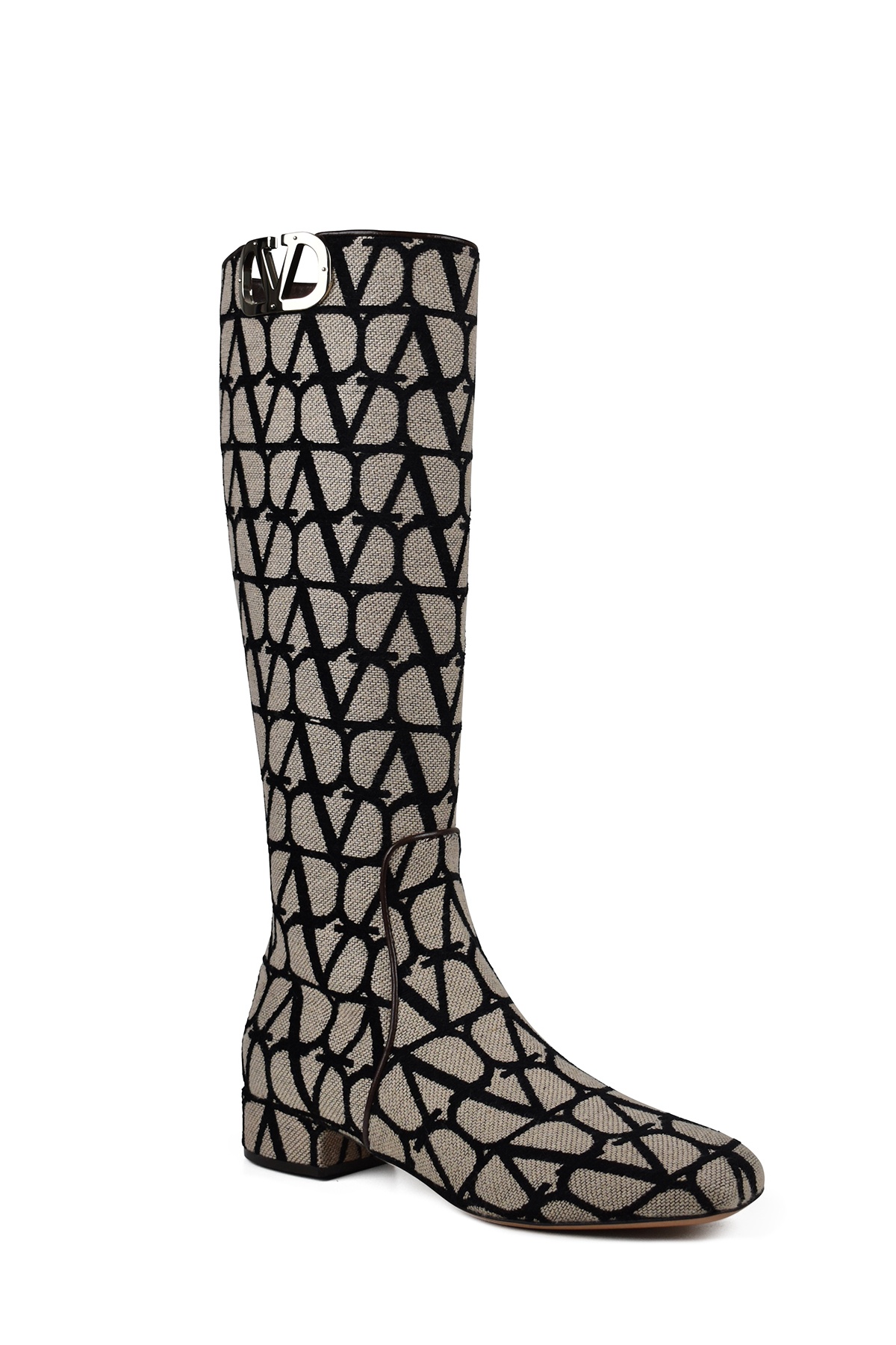 VLogo boots - 2