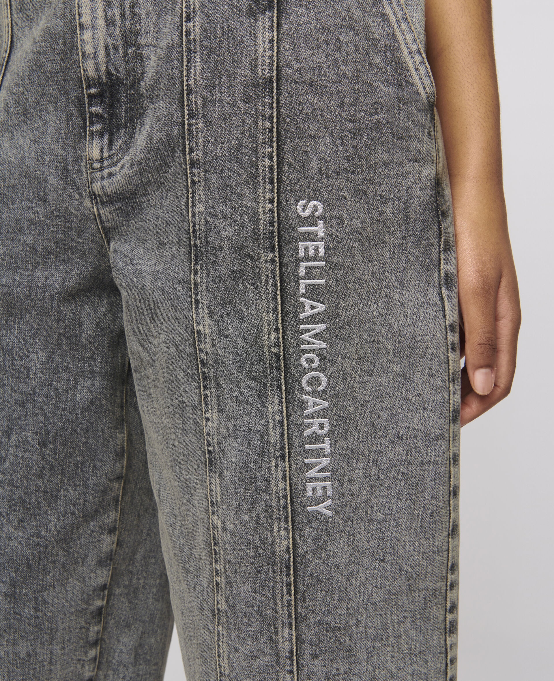 Logo Embroidered Jeans - 4