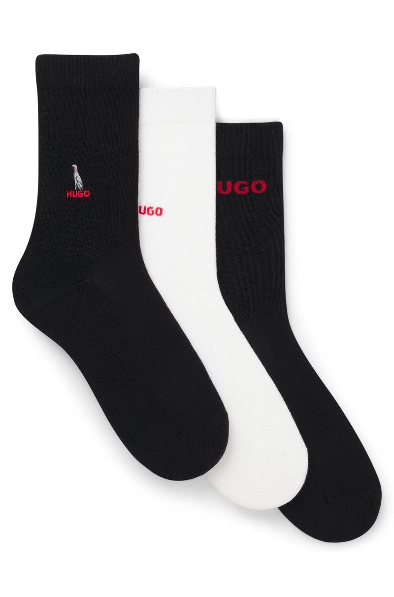 THREE-PACK OF SHORT SOCKS WITH EMBROIDERED DETAILING 1