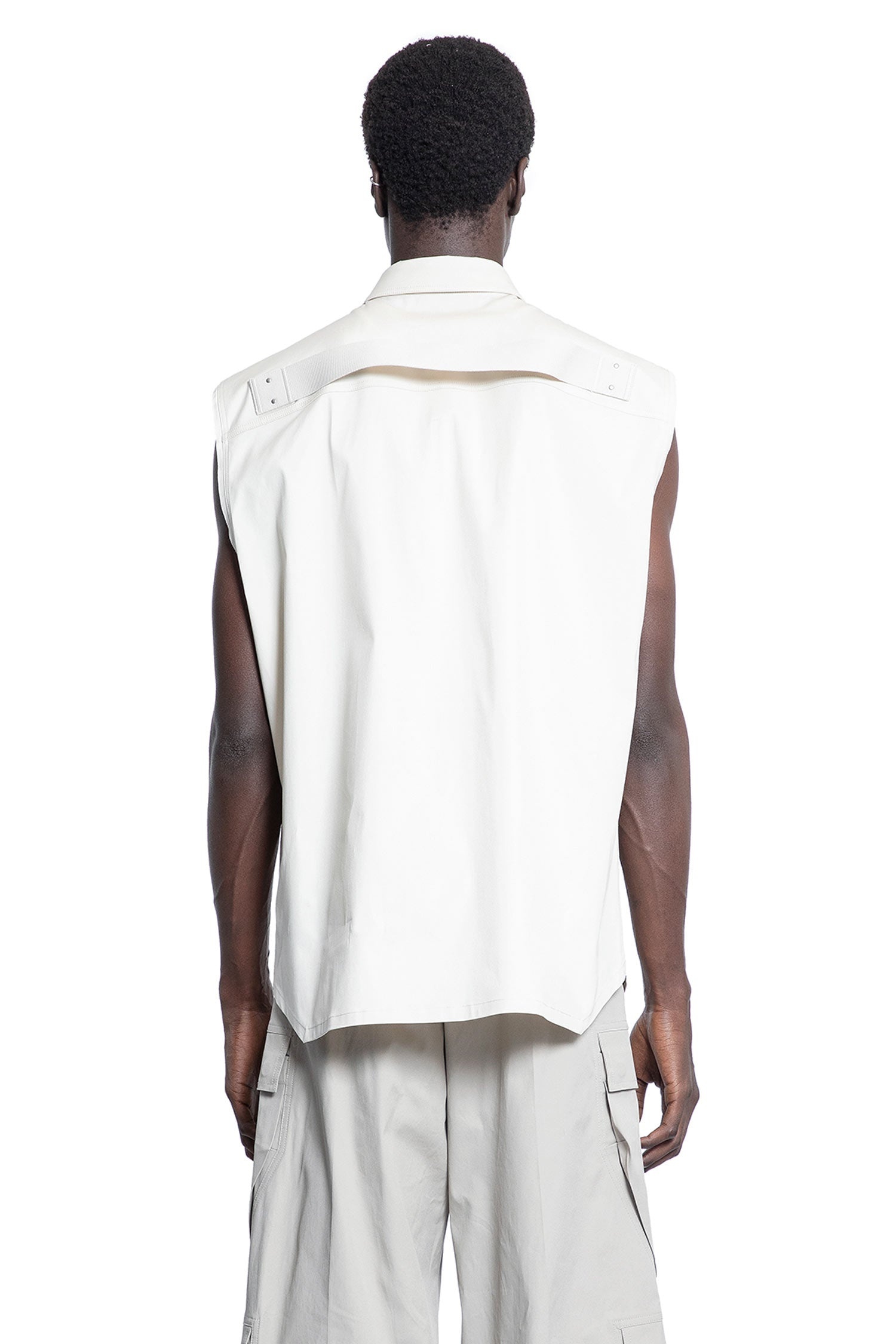 Hollywood-Sleeveless-Jumbo-Shirt - 3