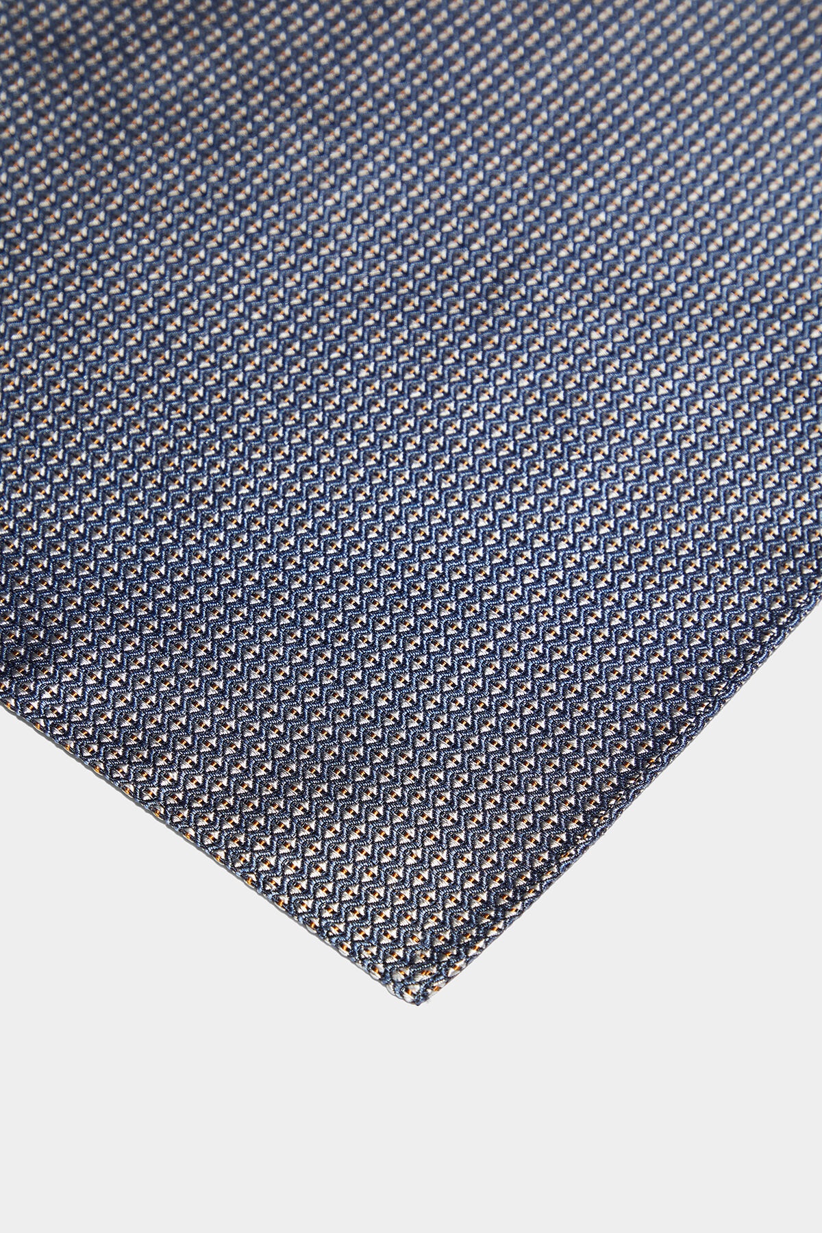 D2 CLASSIC POCKET SQUARE - 3